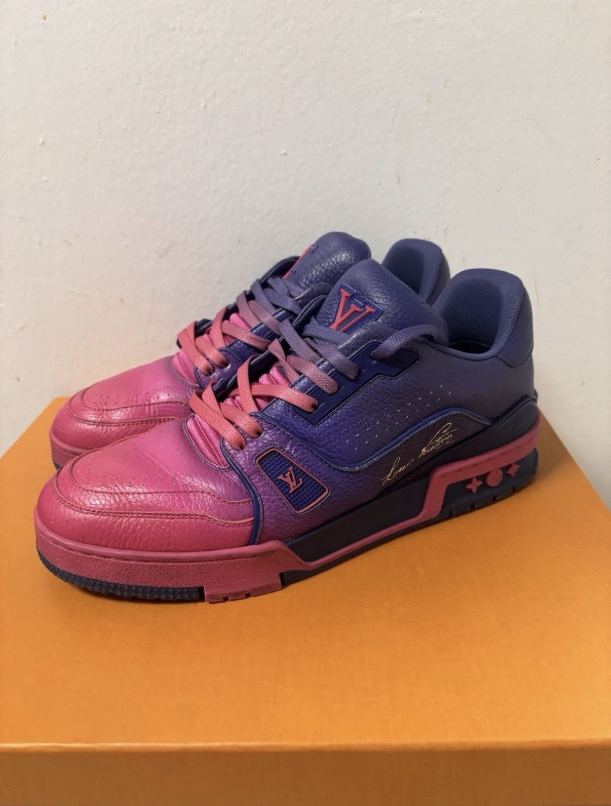 Louis Vuitton Louis Vuitton Purple Pink Monogram Trainers Size 6LV/8US Size US 8 / EU 41 - 2 Thumbnail