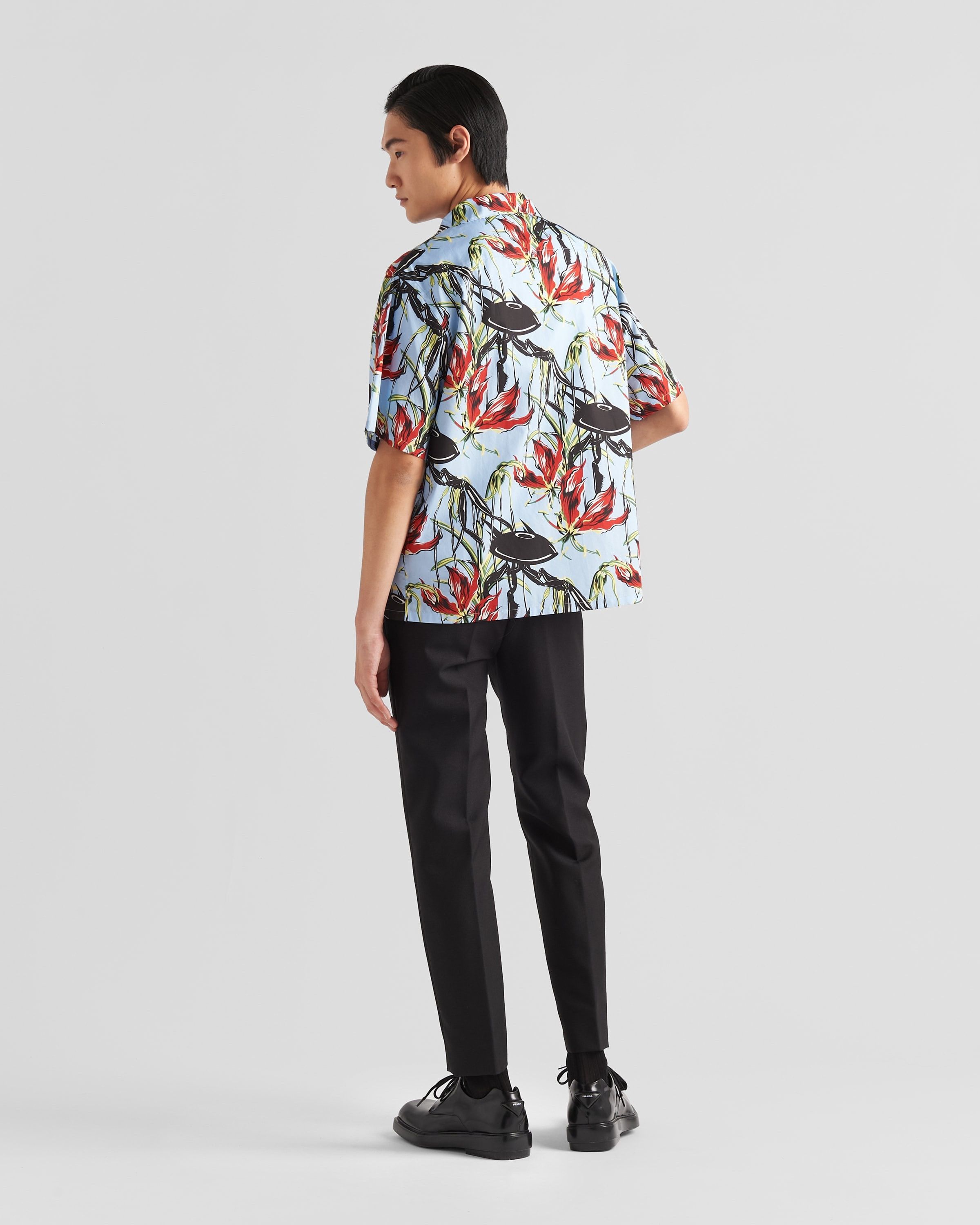 Prada o1bcso1str1025 Popeline Short-Sleeved Shirt in Multicolor Size US L / EU 52-54 / 3 - 5 Thumbnail