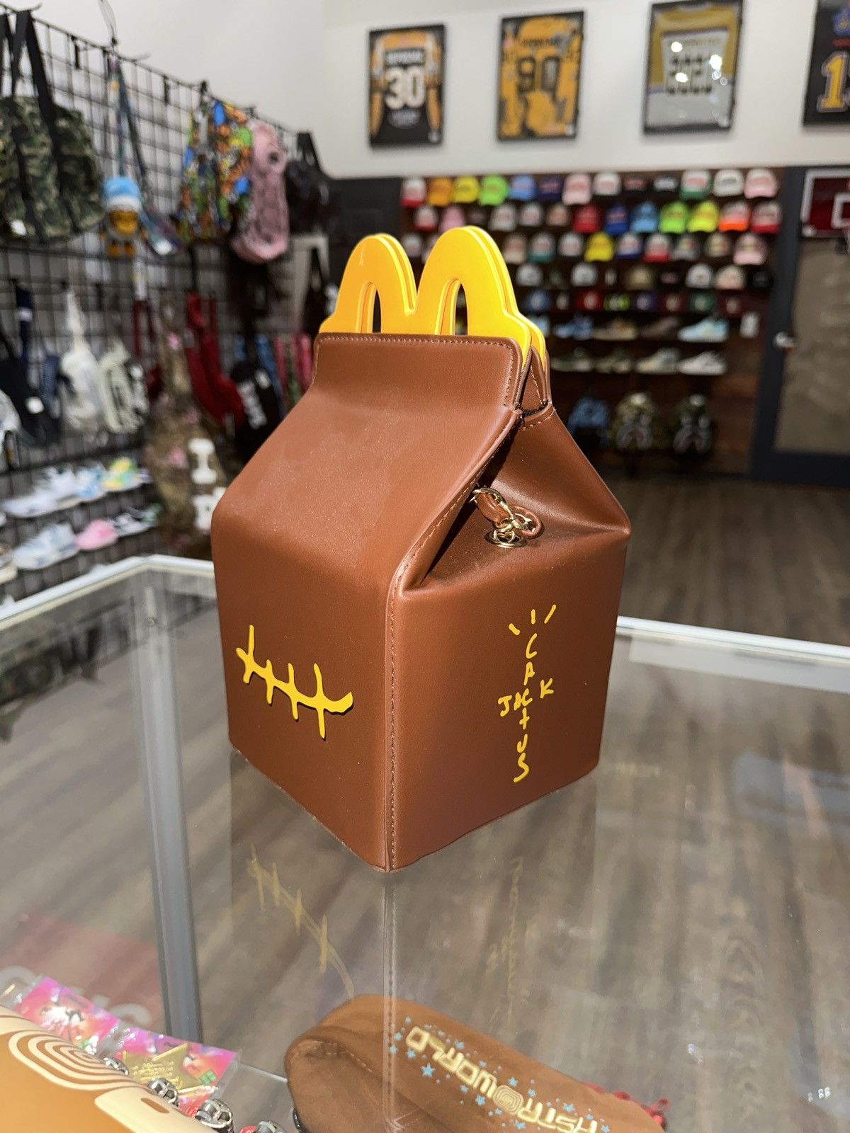 Travis Scott Travis Scott x Mcdonalds Clutch Bag Size ONE SIZE - 4 Thumbnail