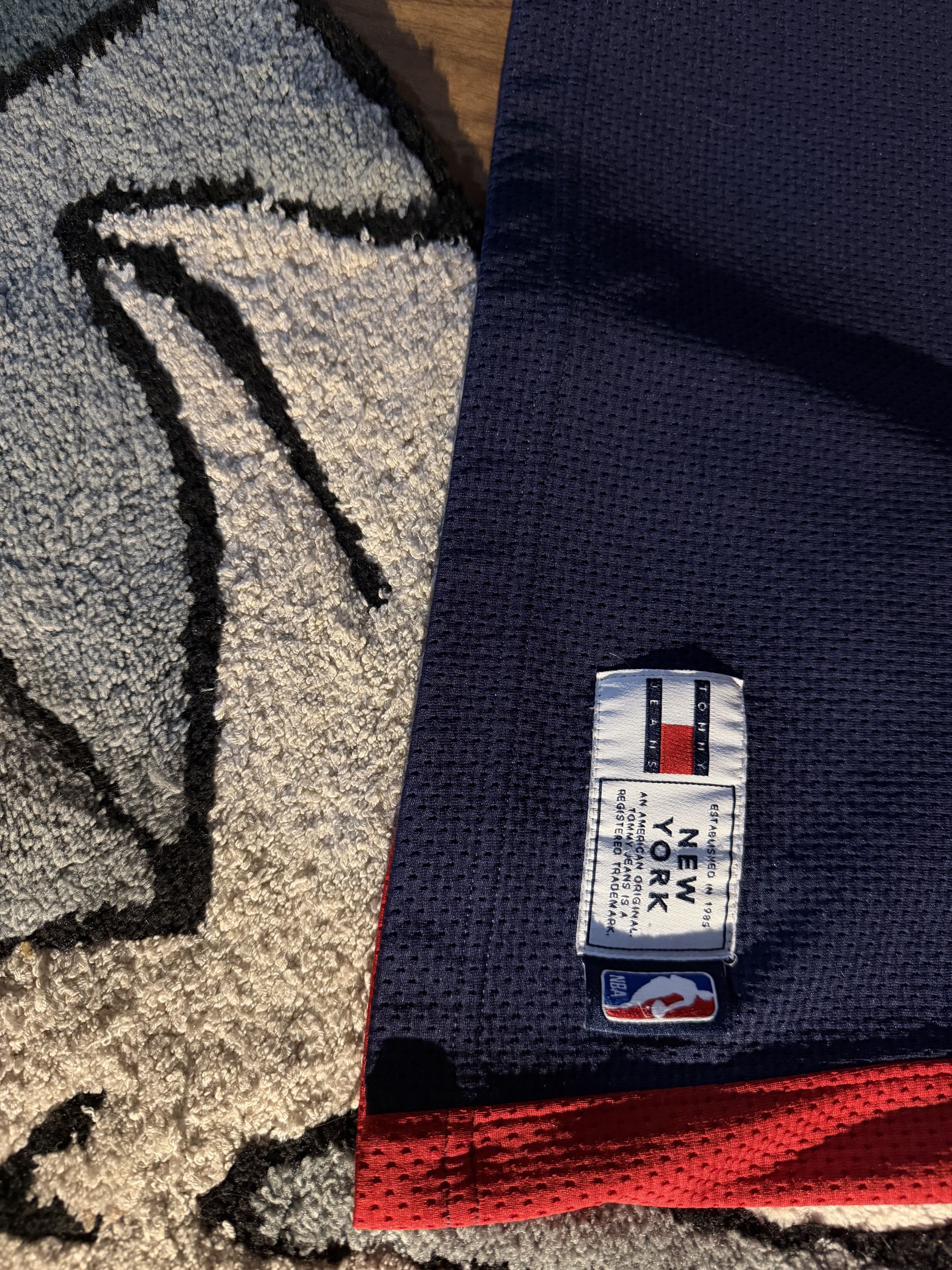 Tommy Hilfiger NBA x TOMMY JEANS Size US M / EU 48-50 / 2 - 5 Thumbnail