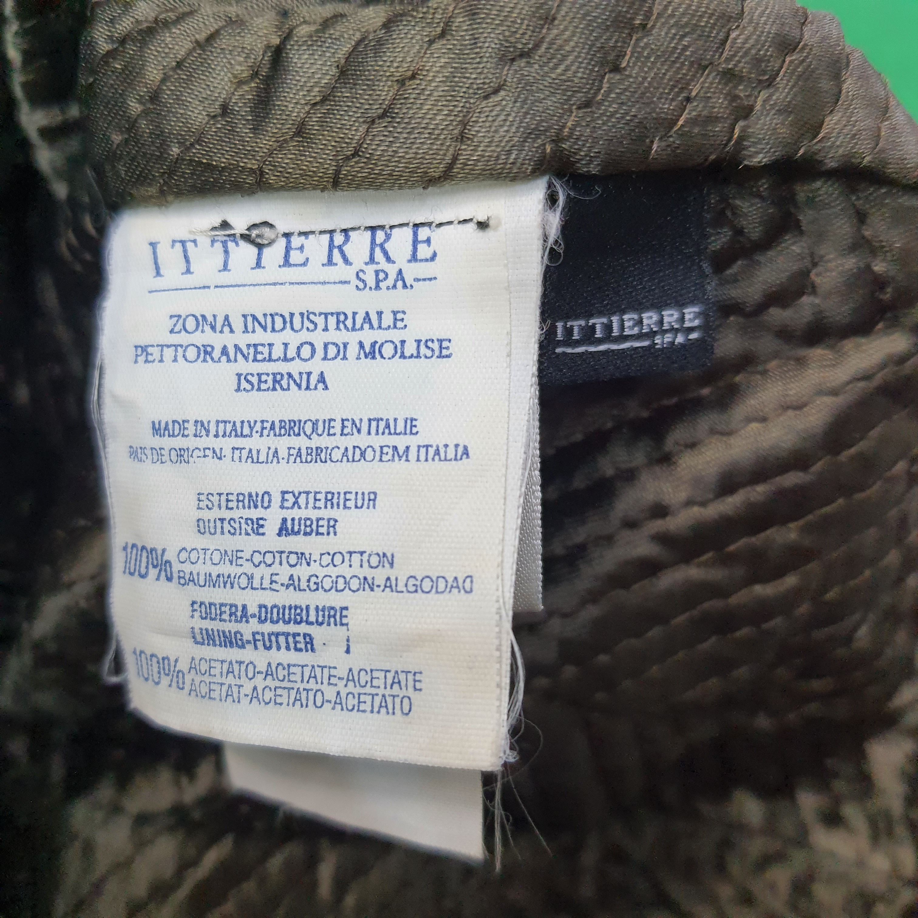 Versace Jeans Couture Vintage Versace Jeans Couture Velvet Jacket C247N28 Size US S / EU 44-46 / 1 - 7 Thumbnail