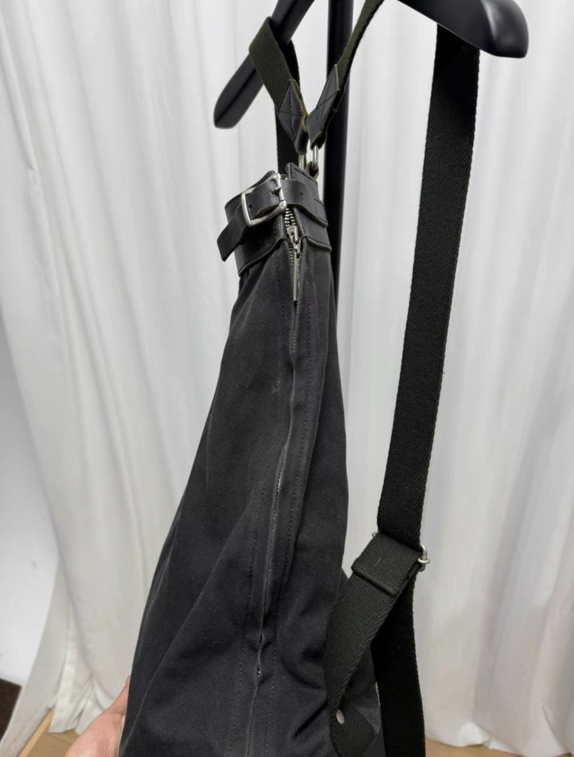 Yohji Yamamoto Yohji Yamamoto pour homme Leather Patch Canvas Backpack Size ONE SIZE - 4 Thumbnail