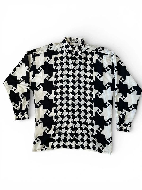 Versace Vintage Gianni Versace Silk Shirt, Size 50 (L), 1992 Size US L / EU 52-54 / 3 - 1 Thumbnail
