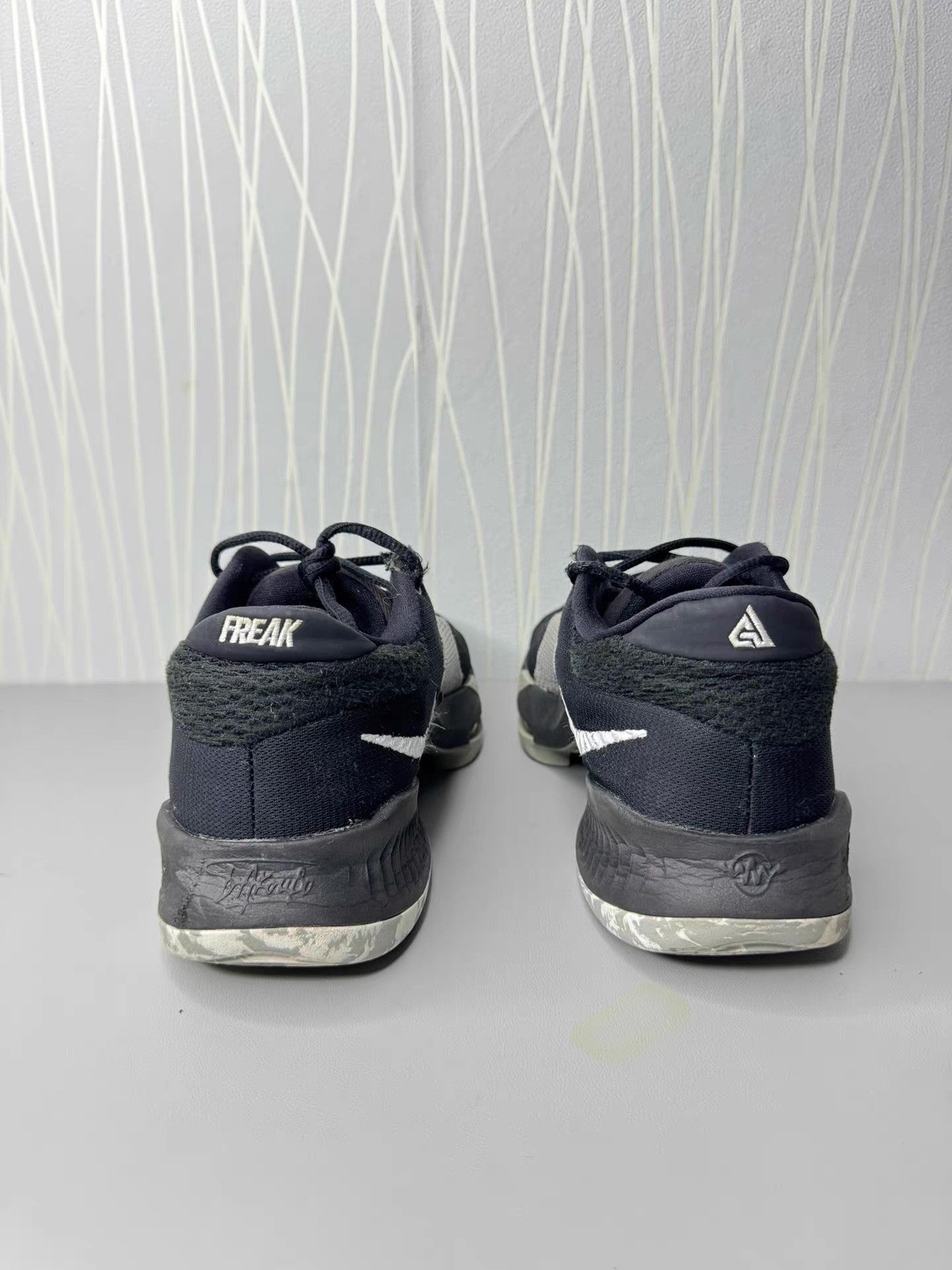 Nike Nike Zoom Freak 4, breathable, non-slip Q10 Size US 7.5 / EU 40-41 - 4 Thumbnail