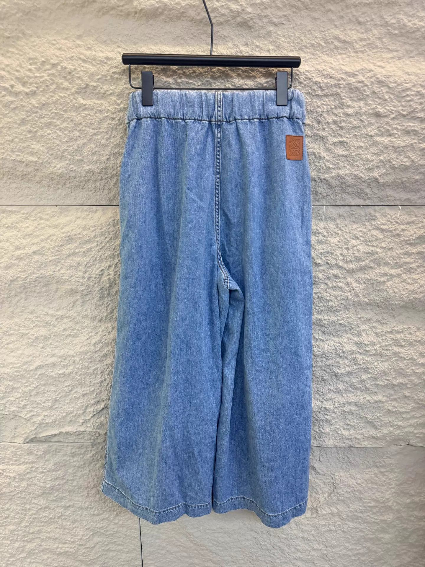 Loewe LOEWE women's light blue wide leg 8-point jeans 36 Size 25" / US 0 / IT 36 - 2 Thumbnail