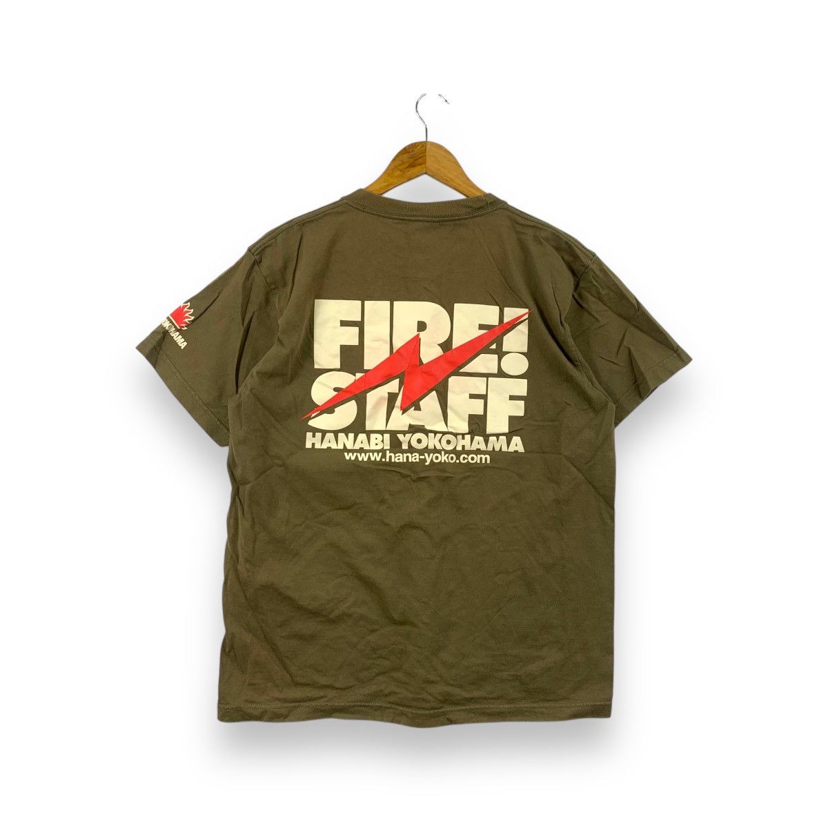 Vintage HANABI YOKOHAMA TWILIGHT Fireworks Festival Staff Tee Shirt Size US L / EU 52-54 / 3 - 1 Thumbnail