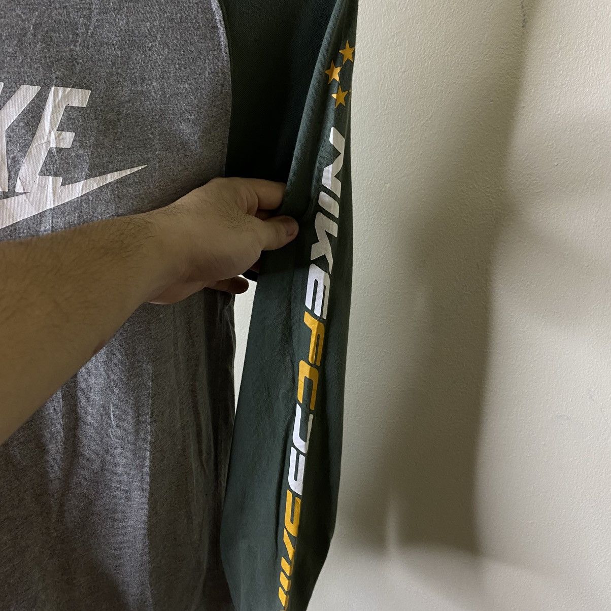 Nike Vintage 2000s Nike Sleeves Hit LS T Shirt Size US XS / EU 42 / 0 - 4 Thumbnail