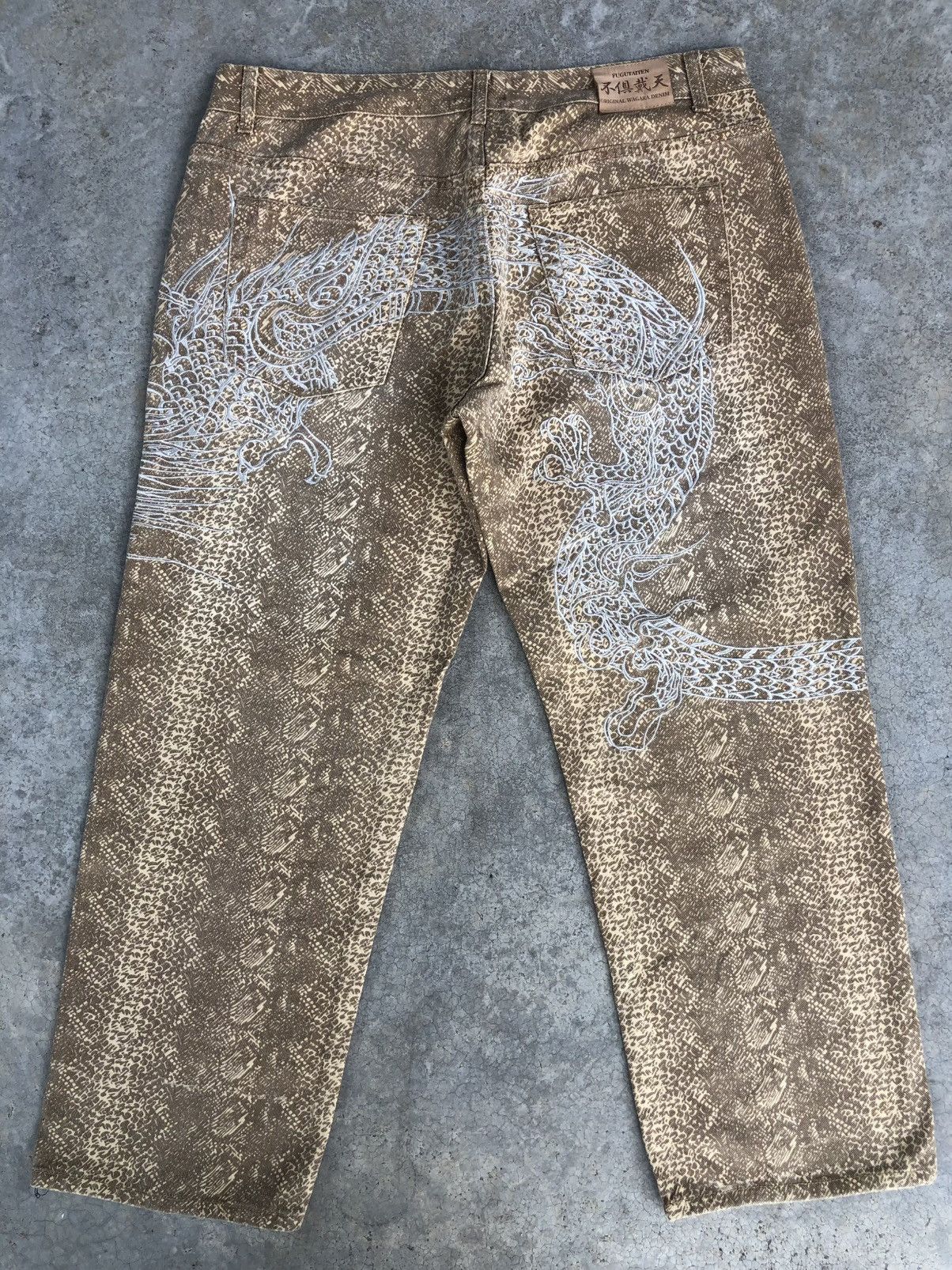 Japanese Brand Japanese Fugutaiten Embroidered Denim Snake Skin Baggy Size US 38 / EU 54 - 2 Thumbnail