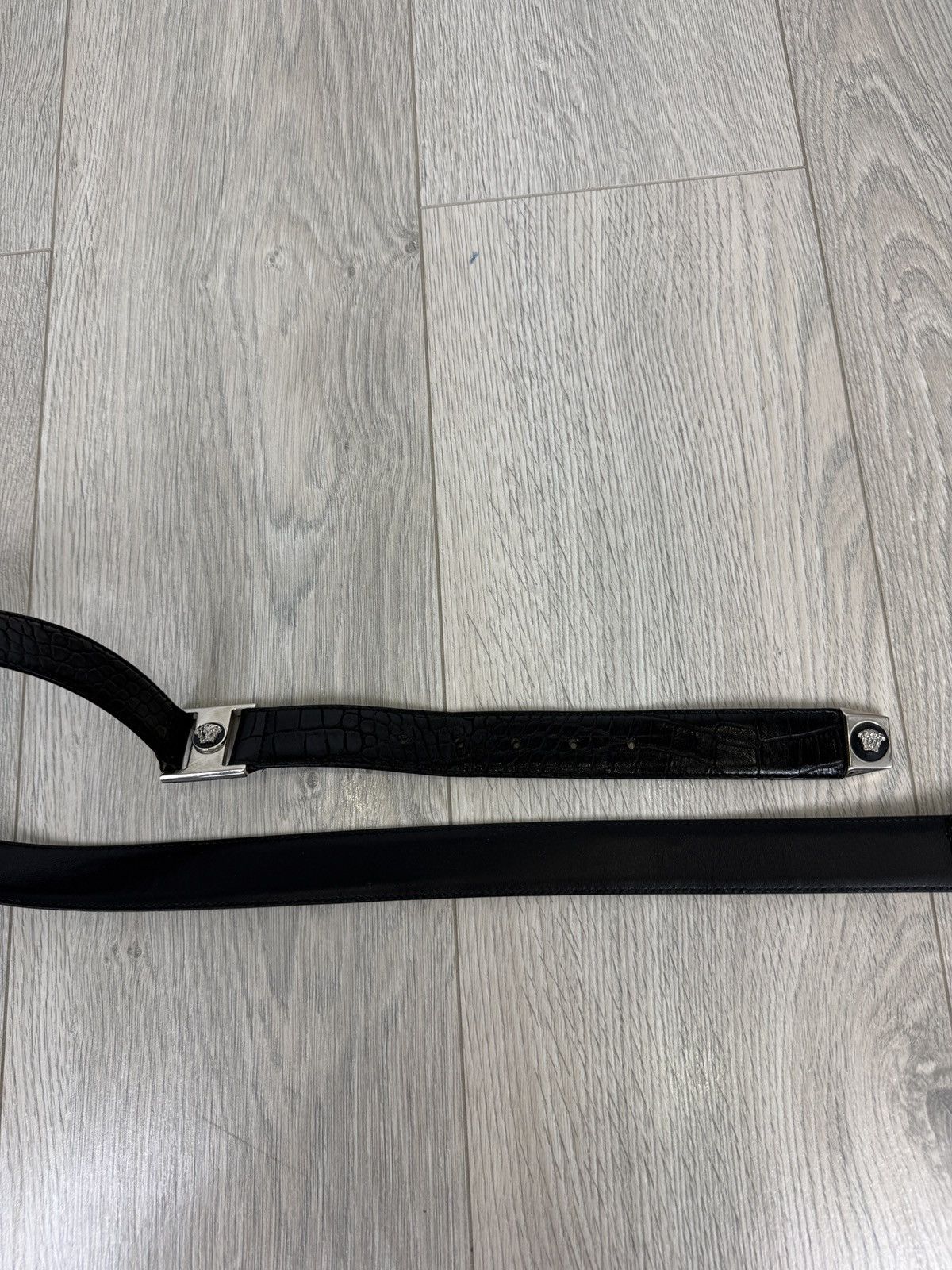 Versace Versace Vintage Medusa Leather belt Size ONE SIZE - 5 Thumbnail