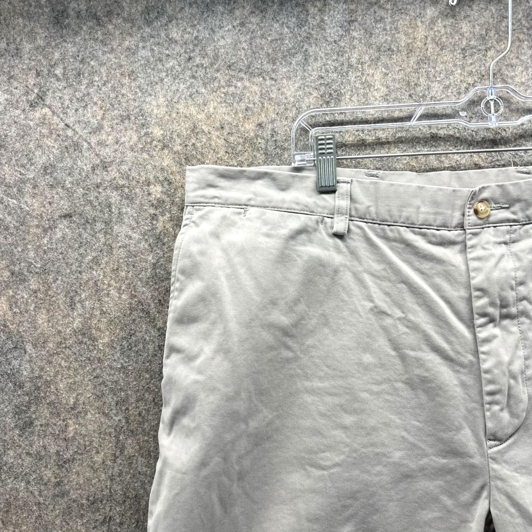 Polo Ralph Lauren Polo Ralph Lauren Shorts Men 42 Adult Gray Chino Flat Front Classic Casual Pony Shirt/Shorts Size US XL / EU 56 / 4 - 3 Thumbnail