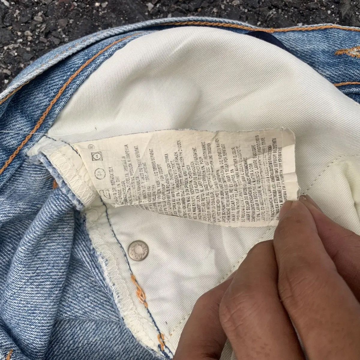 LVC ‼️STEALS‼️ Levi’s Jeans 33x31 Single Pocket Back Denim Pants Size US 33 - 10 Thumbnail