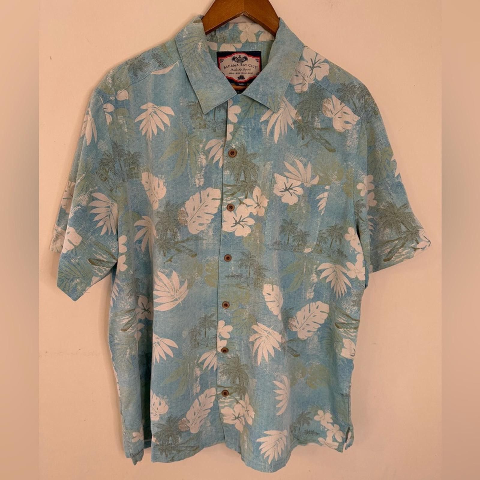 Other Bahama Bay Club Blue Floral Hawaiian Short Sleeve Shirt XL Size US XL / EU 56 / 4 - 1 Thumbnail
