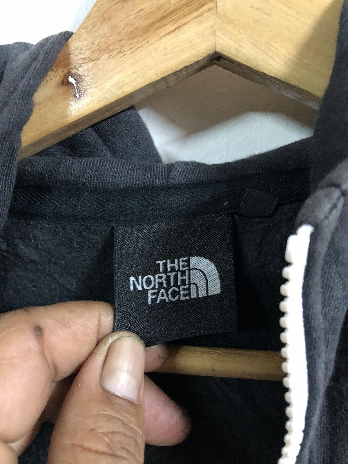 Japanese Brand Vintage Y2K The North Face Hoodie Zipper Size US L / EU 52-54 / 3 - 7 Thumbnail