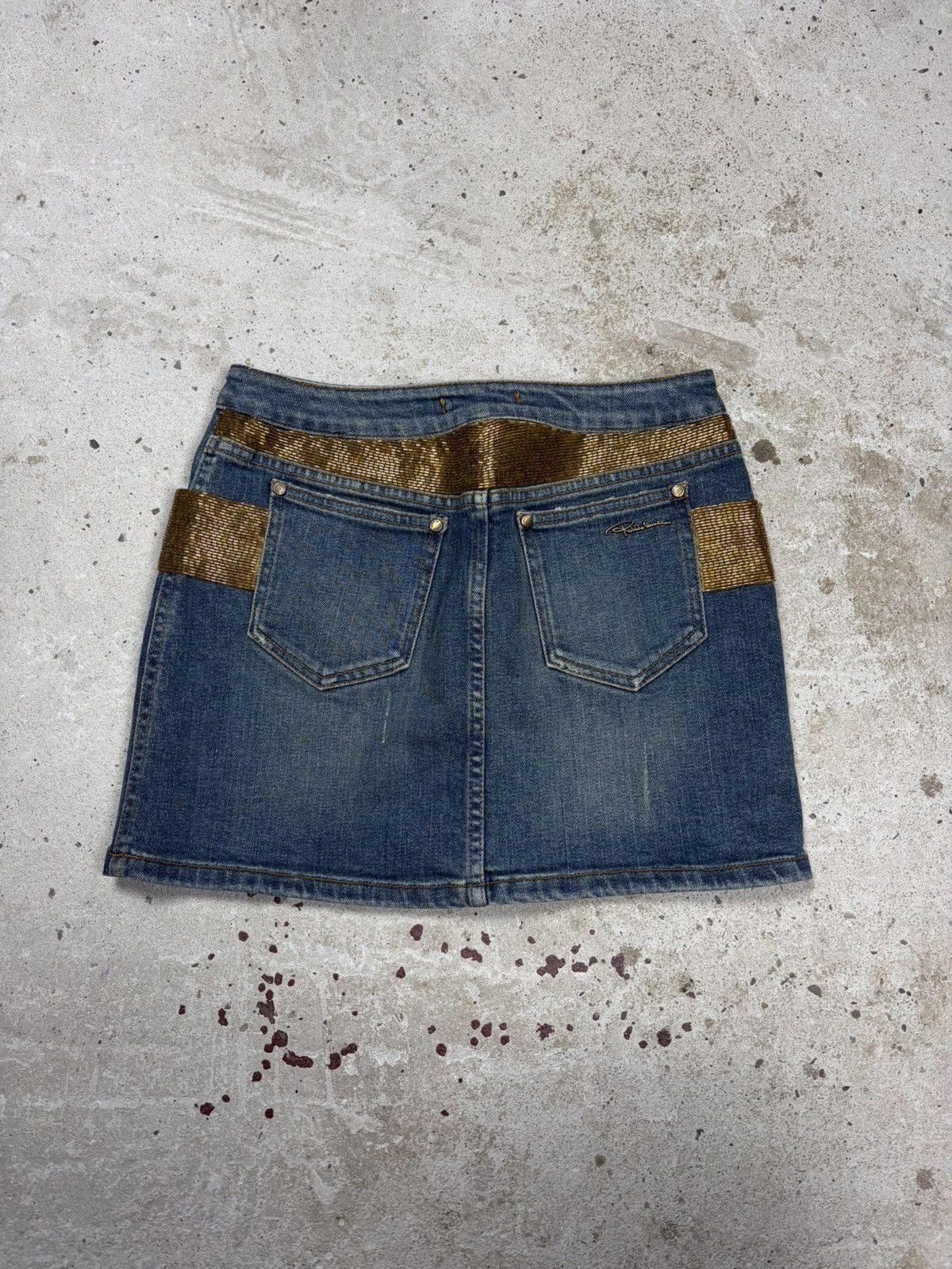 Roberto Cavalli 2005 Roberto Cavalli Rare Mini Denim Skirt Gold Beaded Panel Size 26" / US 2 / IT 38 - 2 Thumbnail