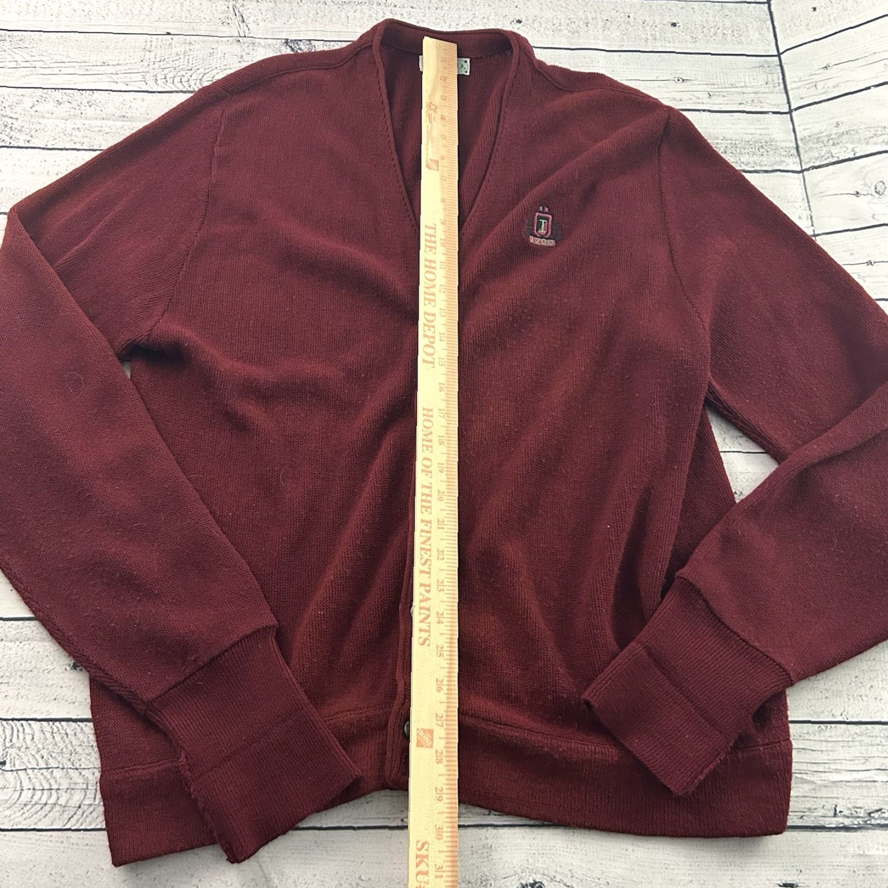 Izod VINTAGE IZOD Cardigan Sweater Men XL Maroon Red Button Front V-Neck Knit Casual Golf Winter Fall Spring Size US XL / EU 56 / 4 - 4 Thumbnail