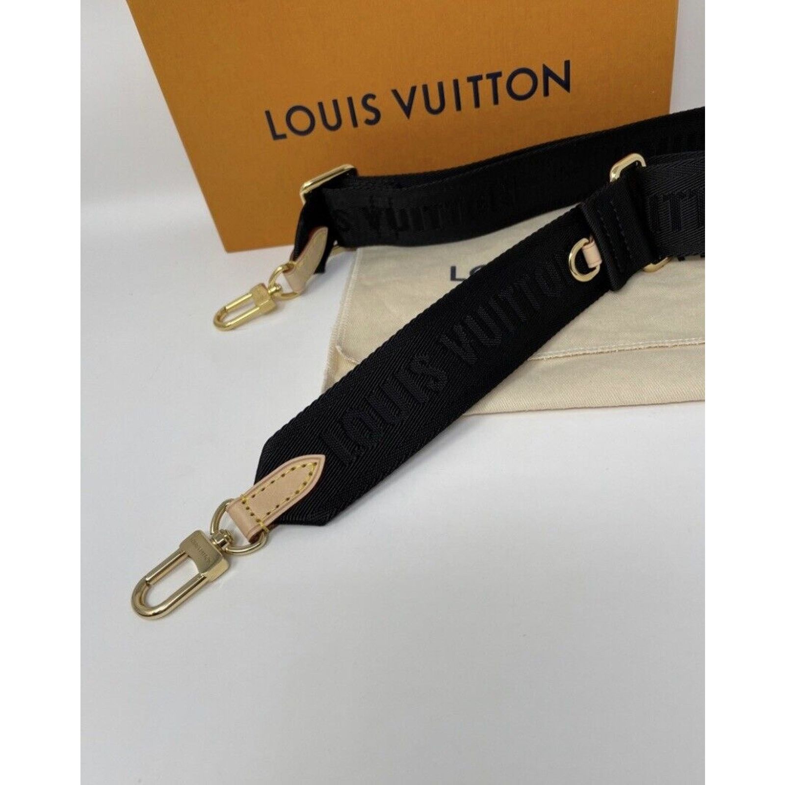 Louis Vuitton Louis Vuitton Multi Pochette Acc Shoulder Strap W Coin Pouch Size ONE SIZE - 8 Thumbnail