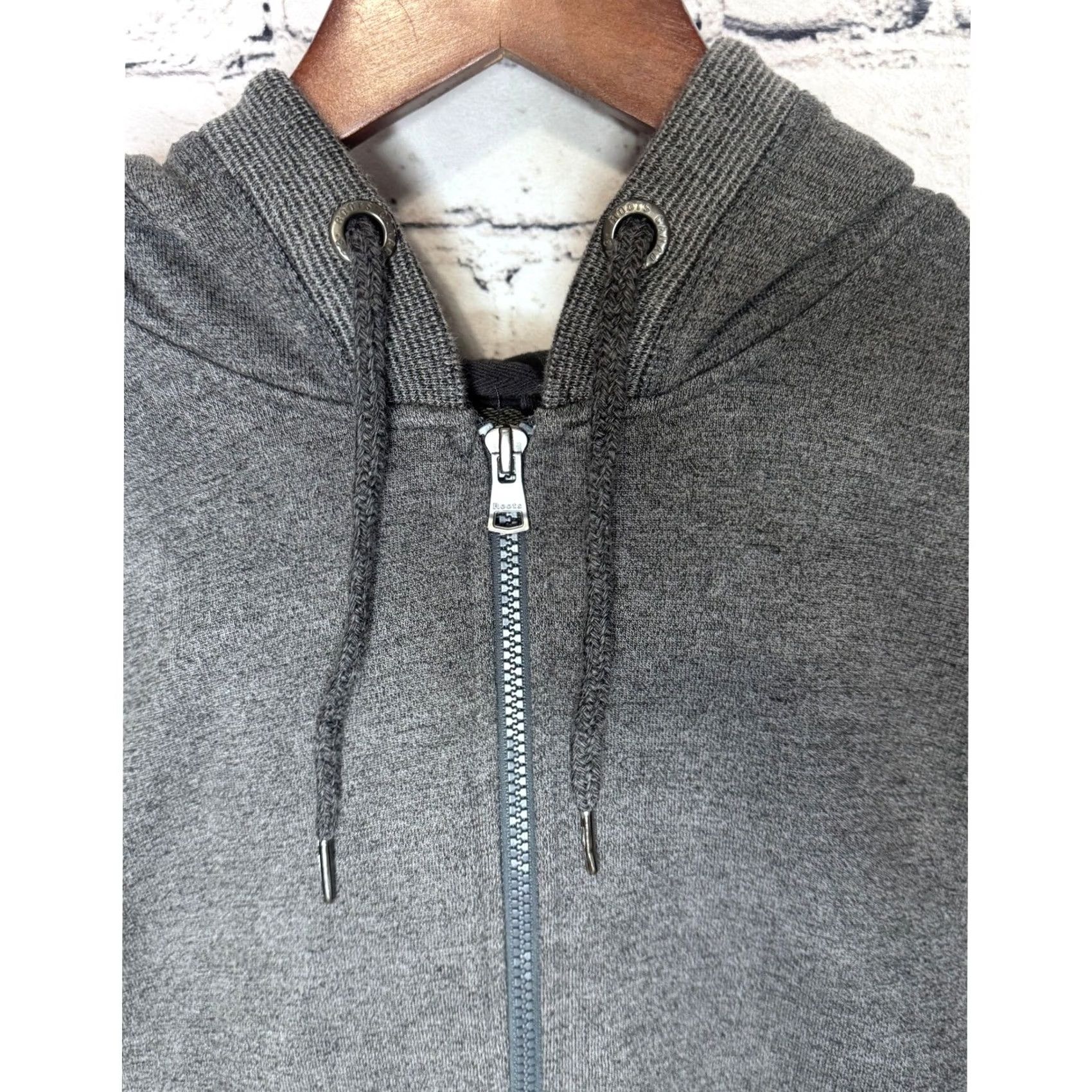 Roots Roots Canada Mens Grey Full Zip Hoodie Sweatshirt XXL-TTG Large Size US XXL / EU 58 / 5 - 2 Thumbnail