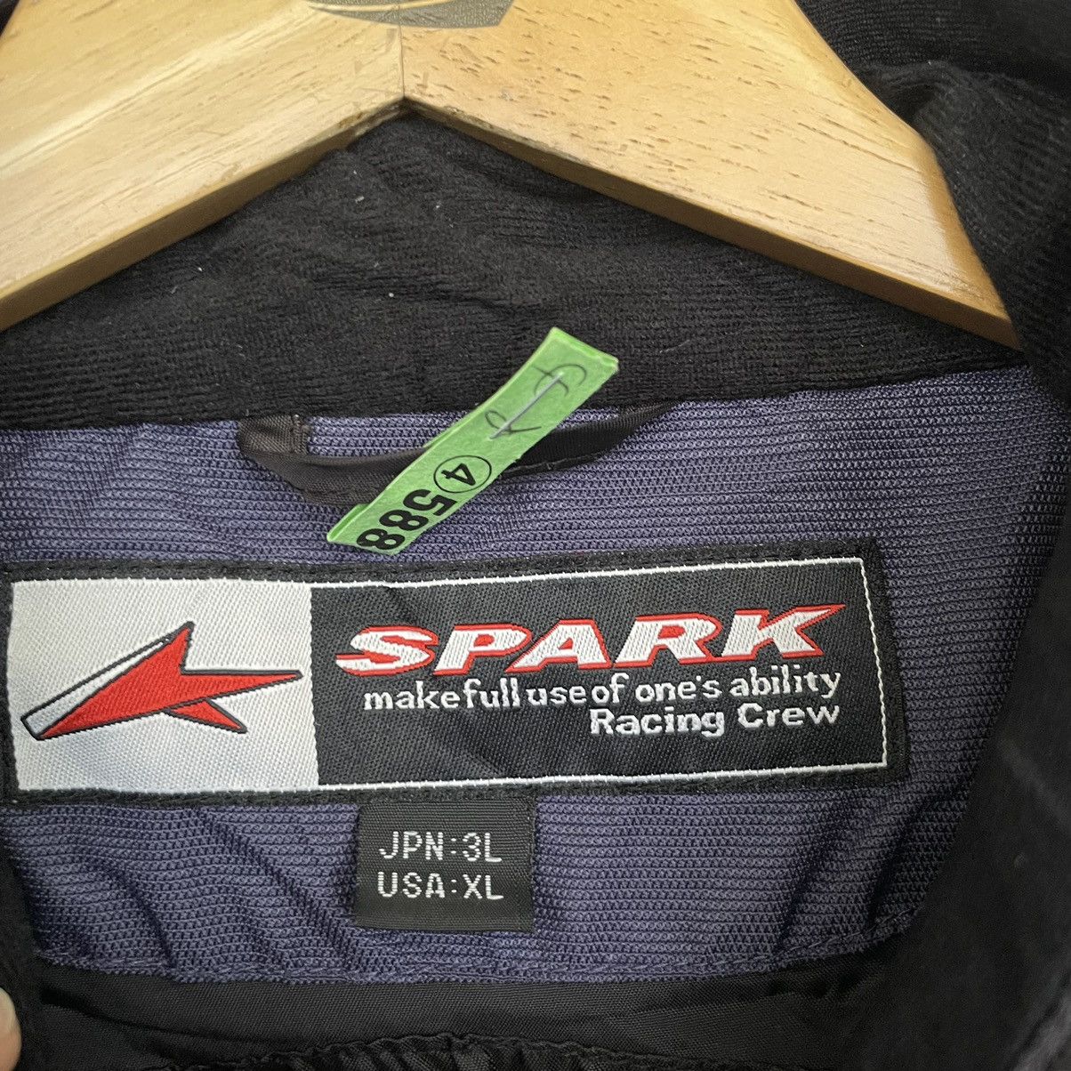 Vintage Vintage Spark Racing Crew Rider Biker Jacket Size US XL / EU 56 / 4 - 7 Thumbnail