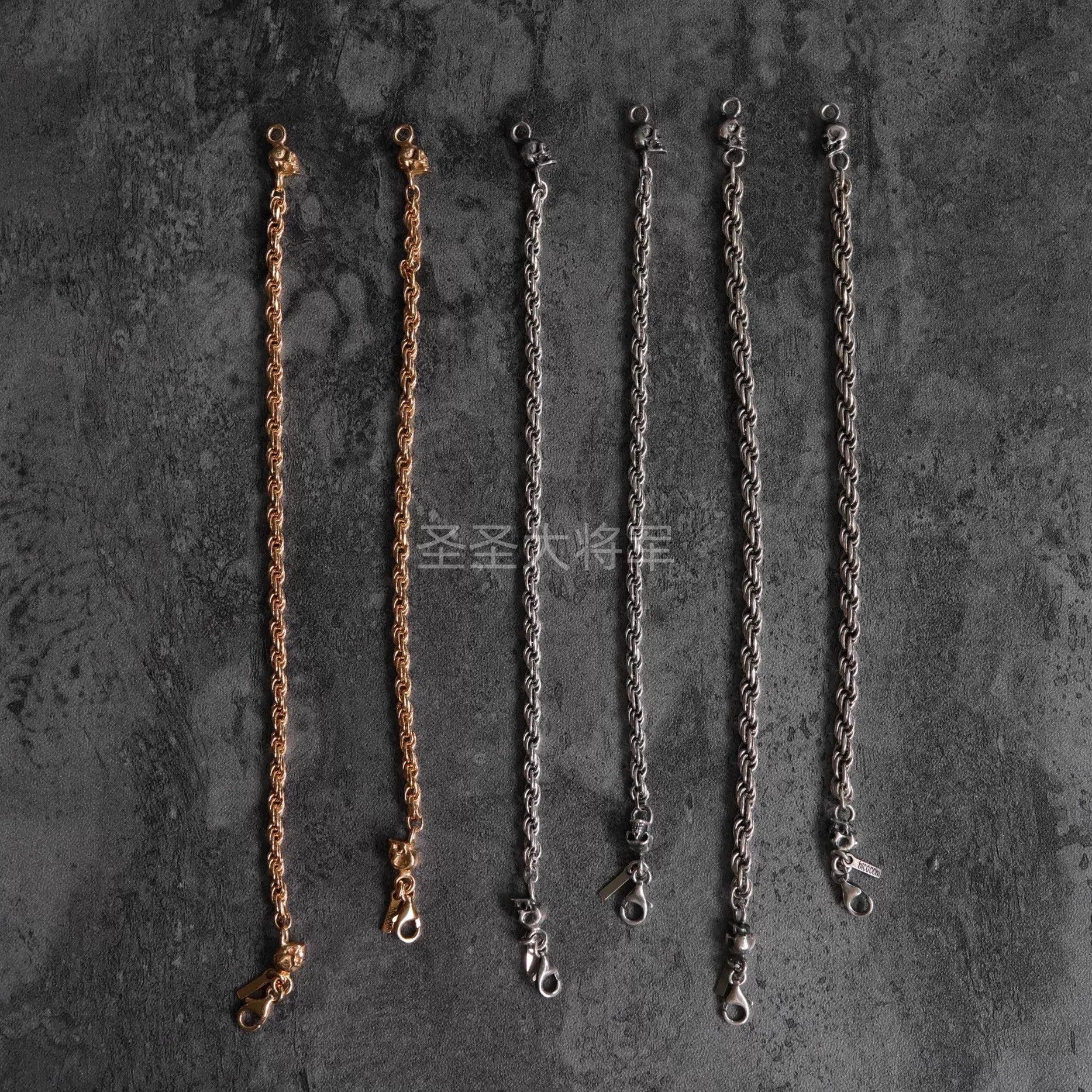 Emanuele Bicocchi Emanuele Bicocchi Gothic Rope Double Skull Bracelet Size ONE SIZE - 3 Thumbnail