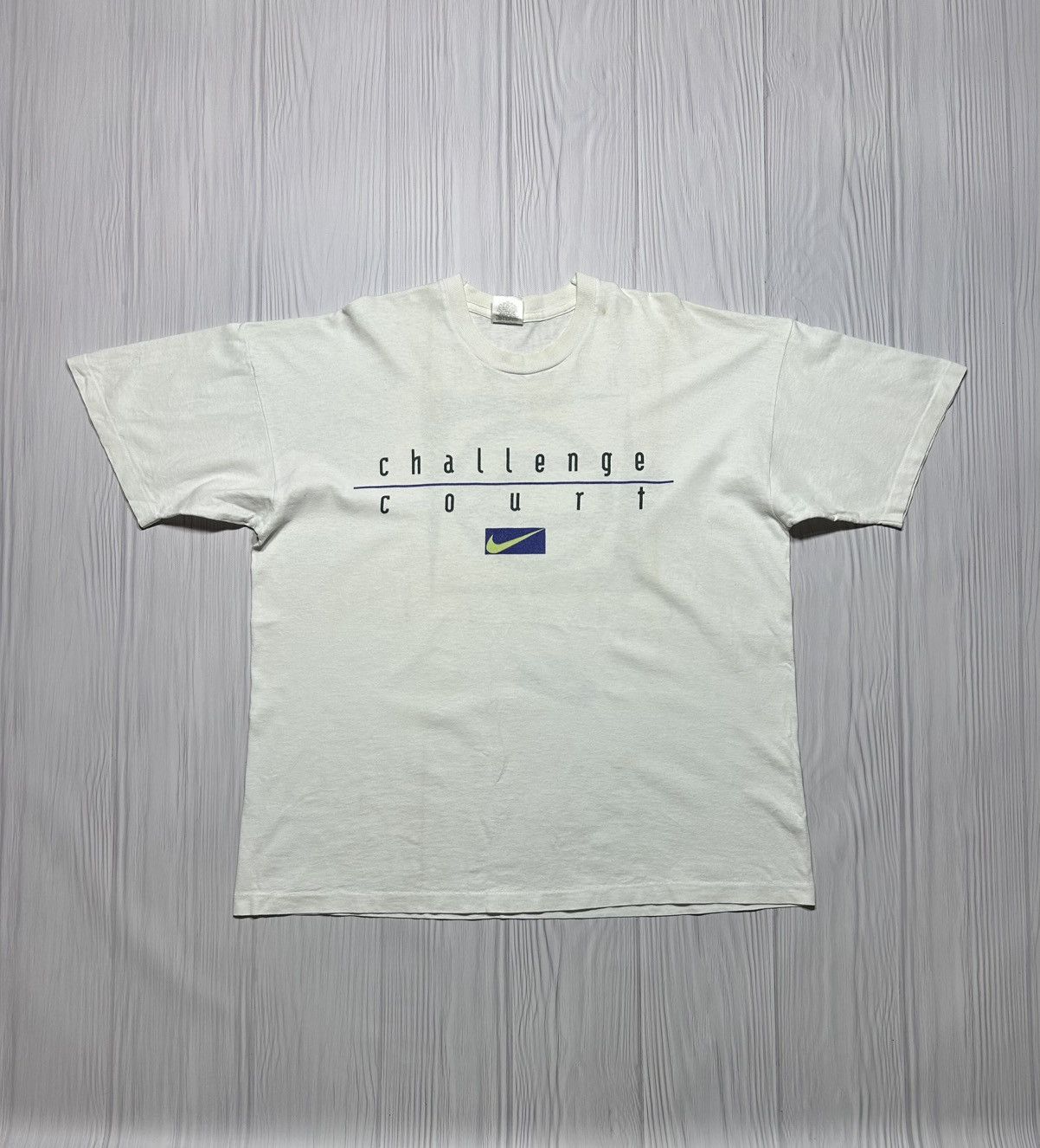 Nike Vintage Nike Challenge Court Big Graphic Logo Size XL Size US XL / EU 56 / 4 - 2 Thumbnail