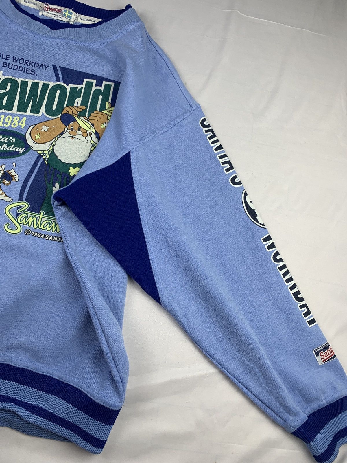 Cartoon Network 1990s Santa World Swedia Baby Blue Big Graphic Crewneck Size US M / EU 48-50 / 2 - 5 Thumbnail