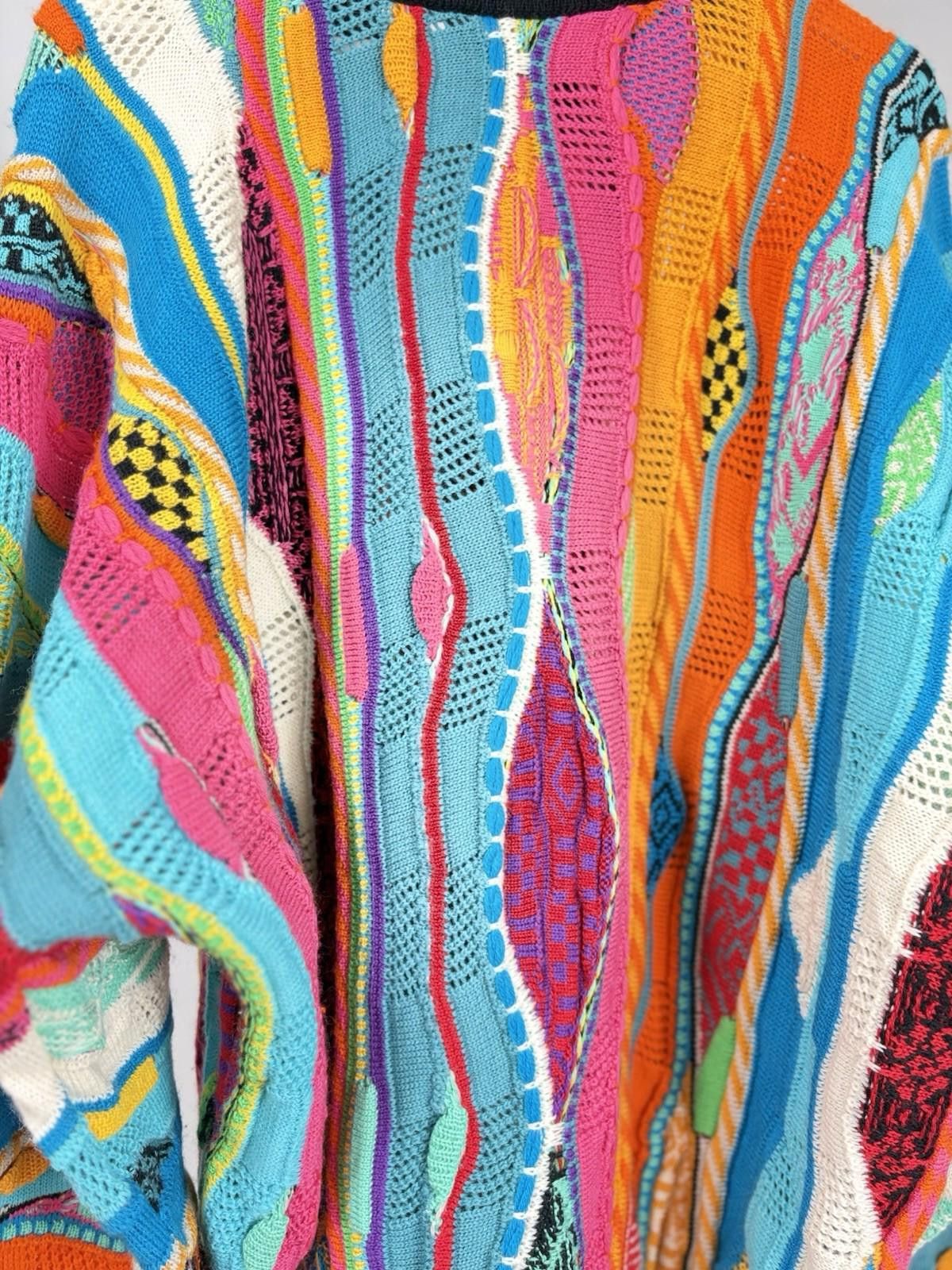 Coogi Vintage Coogi Australia 3D Multicolour 100% Wool Sweater Size US L / EU 52-54 / 3 - 5 Thumbnail