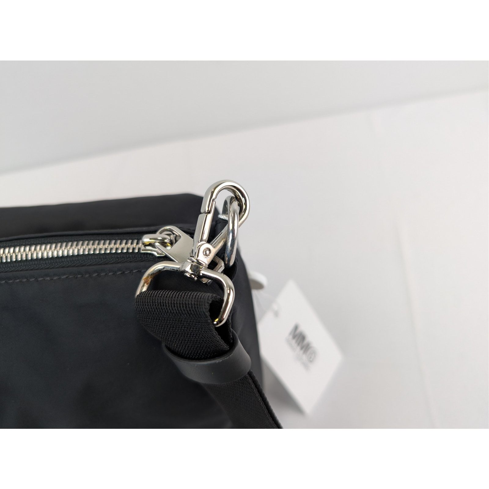 Maison Margiela o1rshd1 MM6 Three Pocket Nylon Crossbody Messenger Bag Black Size ONE SIZE - 9 Thumbnail