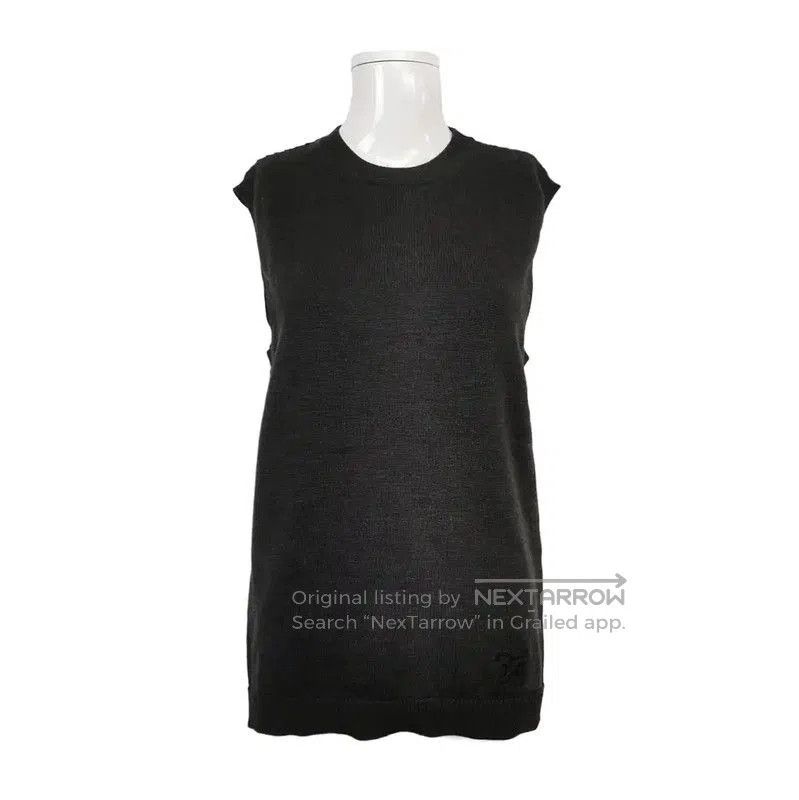 Fendi Fendi Women's Grey Wool Logo Knit Top . Size XS / US 0-2 / IT 36-38 - 1 Thumbnail