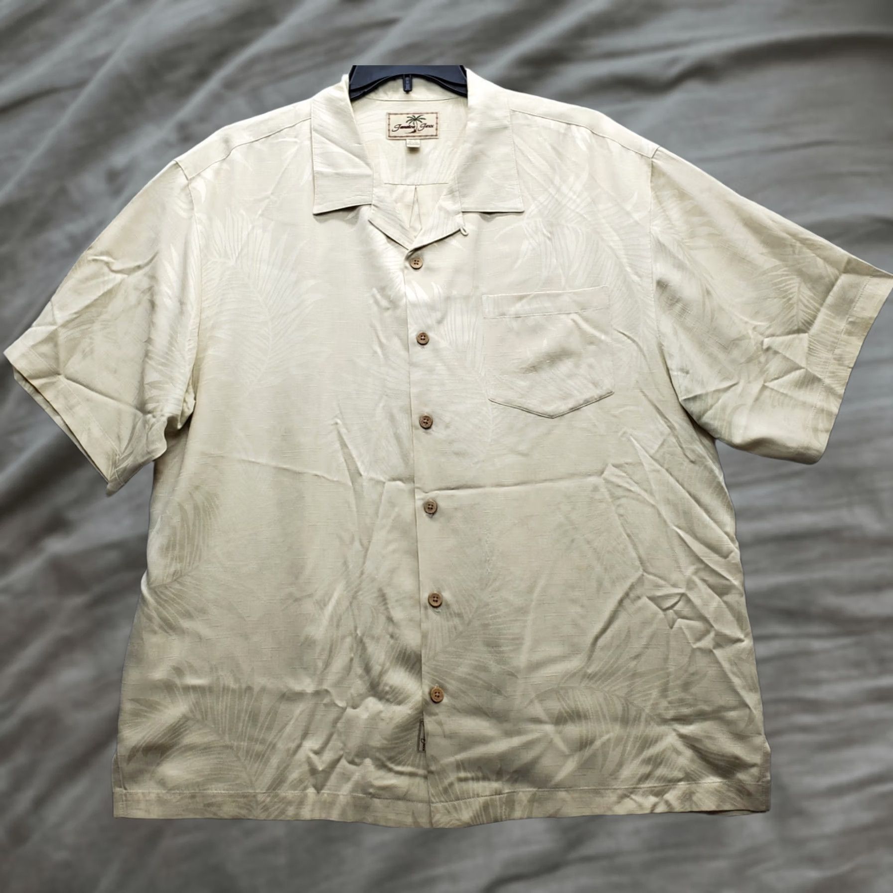 Vintage Jamaica Jaxx Hawaiian Shirt Men XL Tan Silk Tropical Texture Side Slit Button Up Size US XL / EU 56 / 4 - 1 Thumbnail