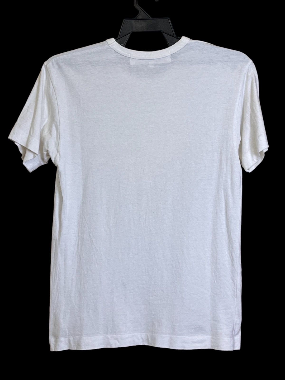 Comme des Garcons PLAY CDG PLAY COMME DES GARCONS GOLD HEART T SHIRT Size US S / EU 44-46 / 1 - 2 Thumbnail