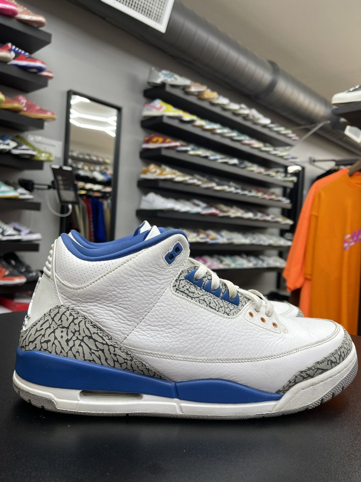 Jordan Brand Size 13 - Jordan 3 Wizard “2023” Good Condition Size US 13 / EU 46 - 3 Thumbnail