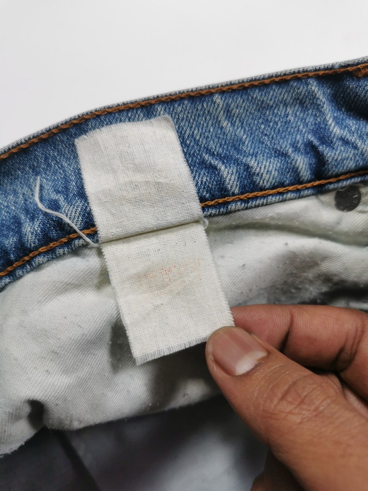 Levi's Vintage 90s Levis 512 Distressed Denim Jeans. Size US 33 - 9 Thumbnail