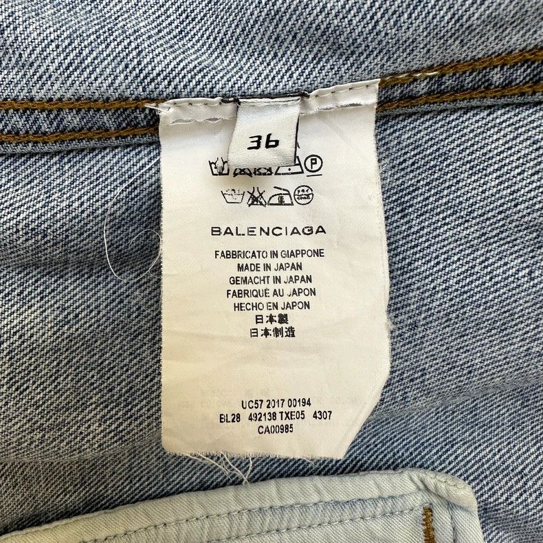 Balenciaga Balenciaga size 36 Washed denim jacket 2501-Nextarrow Size US M / EU 48-50 / 2 - 8 Thumbnail