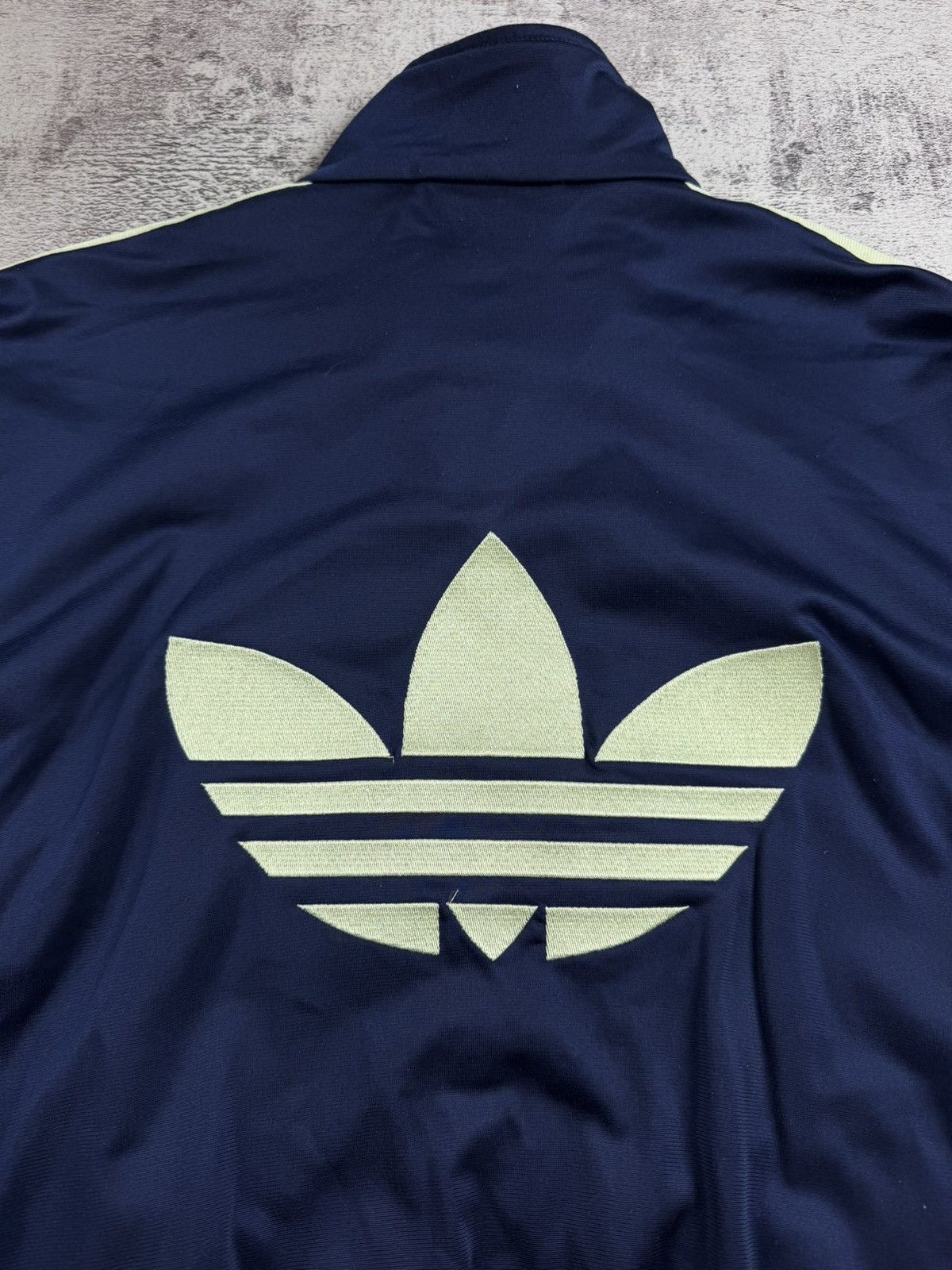 Adidas Adidas Original Y2K Hype Logo Track Activewear Light Jacket Size US S / EU 44-46 / 1 - 17 Thumbnail
