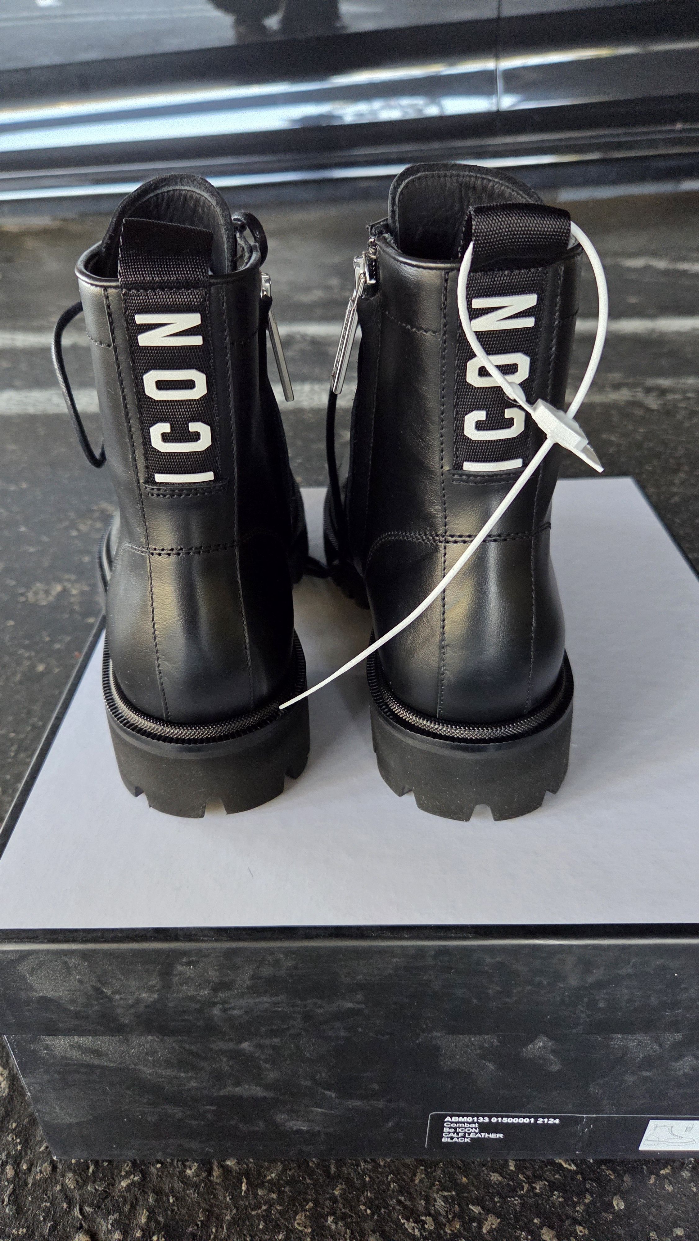 Dsquared2 Dsqaured2 brand new rugged boots Size US 8 / EU 41 - 6 Thumbnail