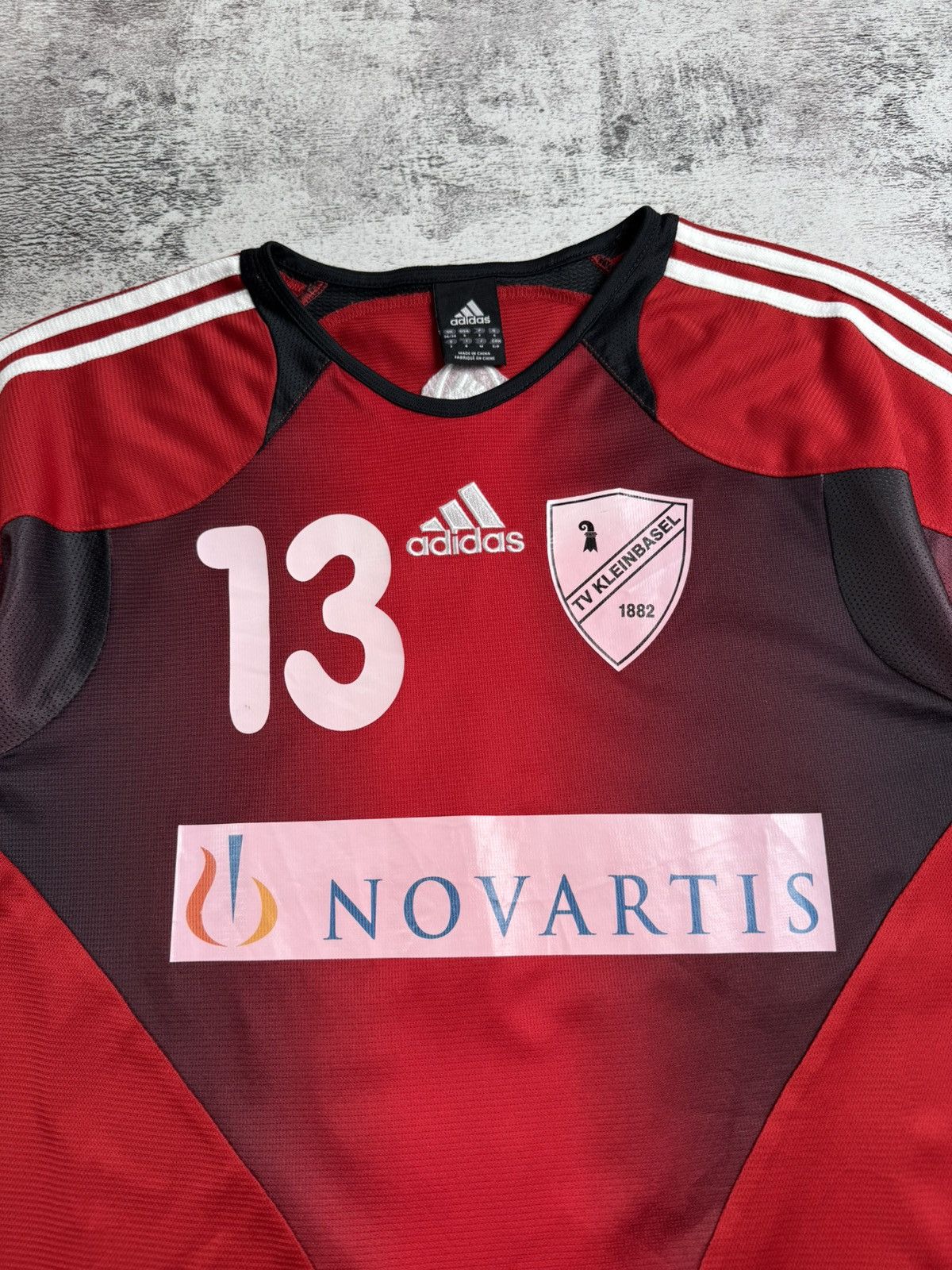 Adidas TV Kleinbasel Handball Memorabilia Adidas #13 Red Black Jersey Kit T Shirt Size US S / EU 44-46 / 1 - 6 Thumbnail