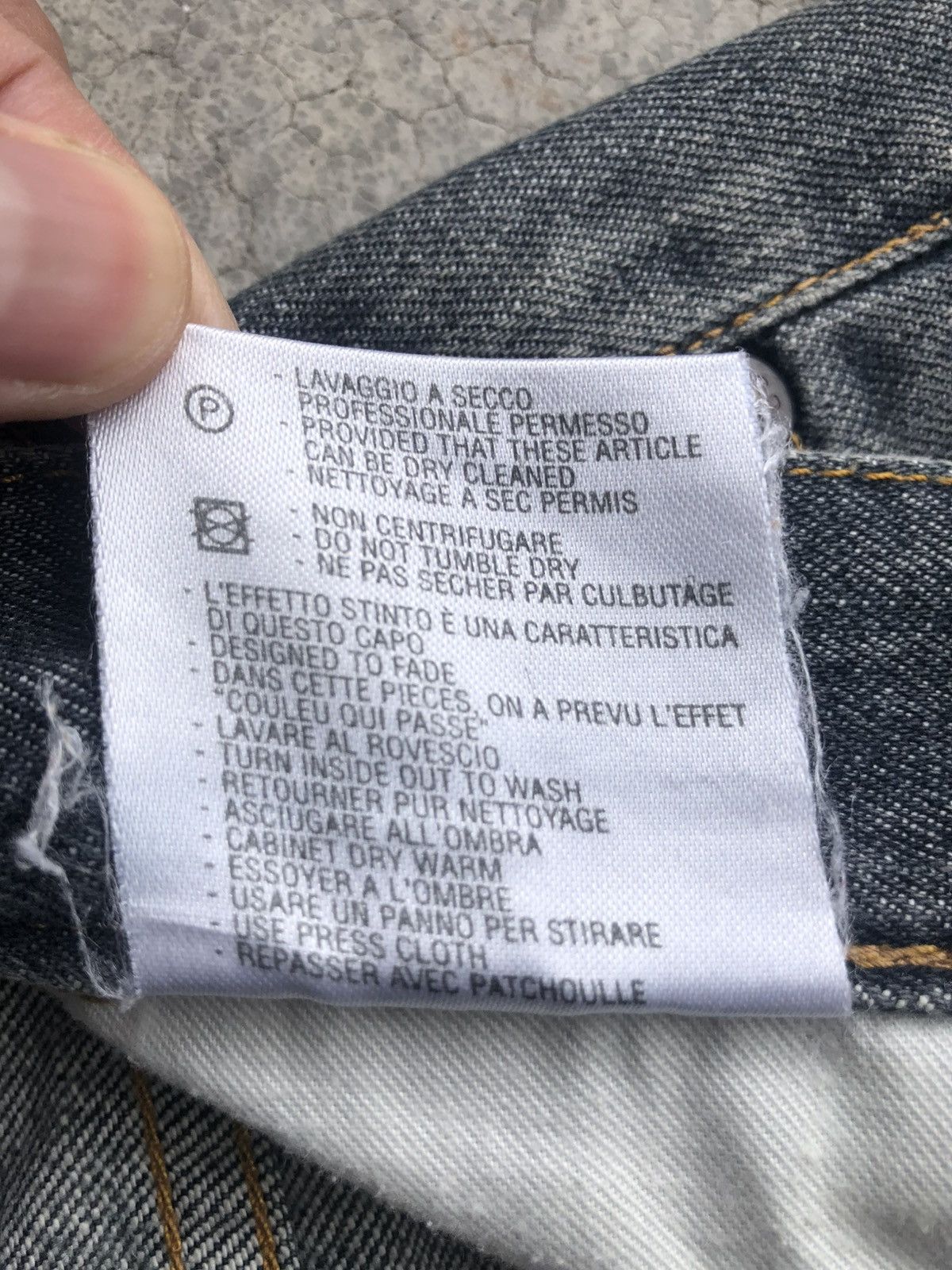 Tom Ford Gucci Distressed Denim Size US 33 - 22 Thumbnail
