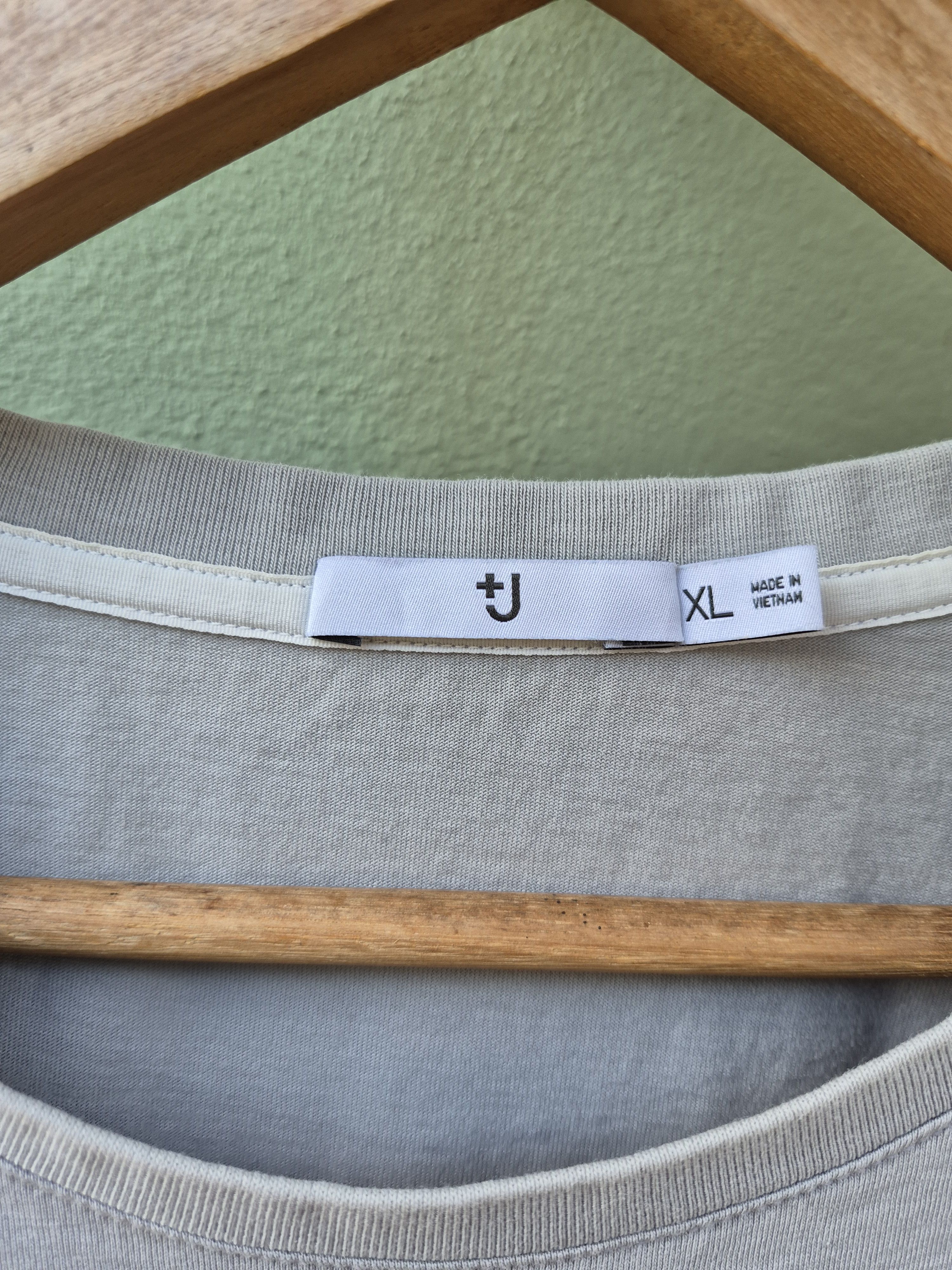 Japanese Brand × Uniqlo 🔥Uniqlo +J Jil Sander Basic Tee Size US XL / EU 56 / 4 - 5 Thumbnail