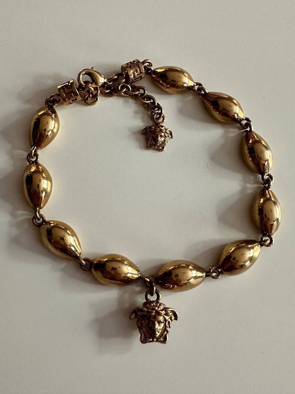 Versace Versace Bracelet Medusa Logo Shell Gold Metal Auth Size ONE SIZE - 1 Thumbnail
