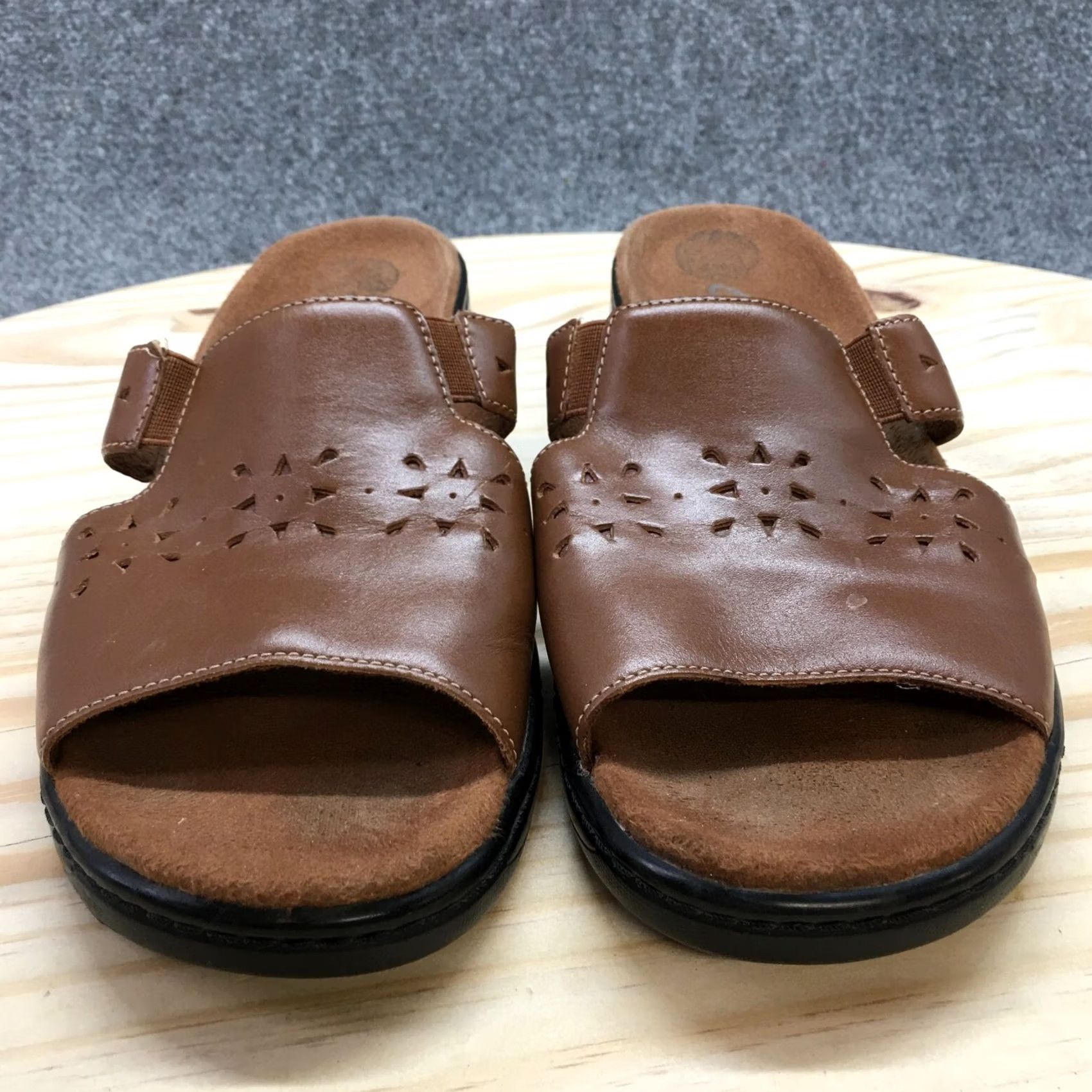 Clarks Clarks Sandals Womens 10 M Open Toe Slide Heels Comfort Brown Leather Slip On Size US 10 / IT 40 - 4 Thumbnail