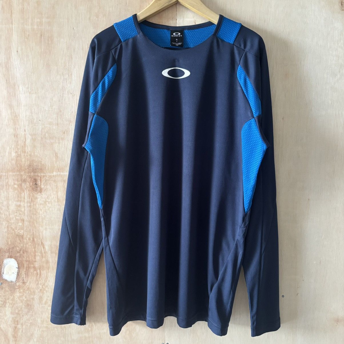 Oakley Oakley Center Logo Long Sleeve Jersey Size US XL / EU 56 / 4 - 1 Thumbnail