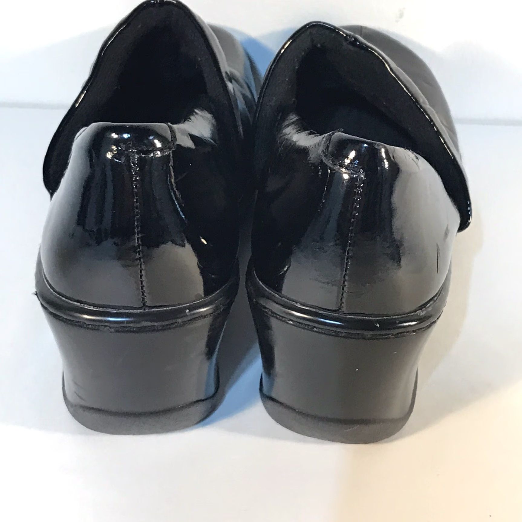 Born VINTAGE? No. Born Concept Shiny Black 3in Wedge Clogs Women Size 7 M/W EUC Size US 7 / IT 37 - 3 Thumbnail