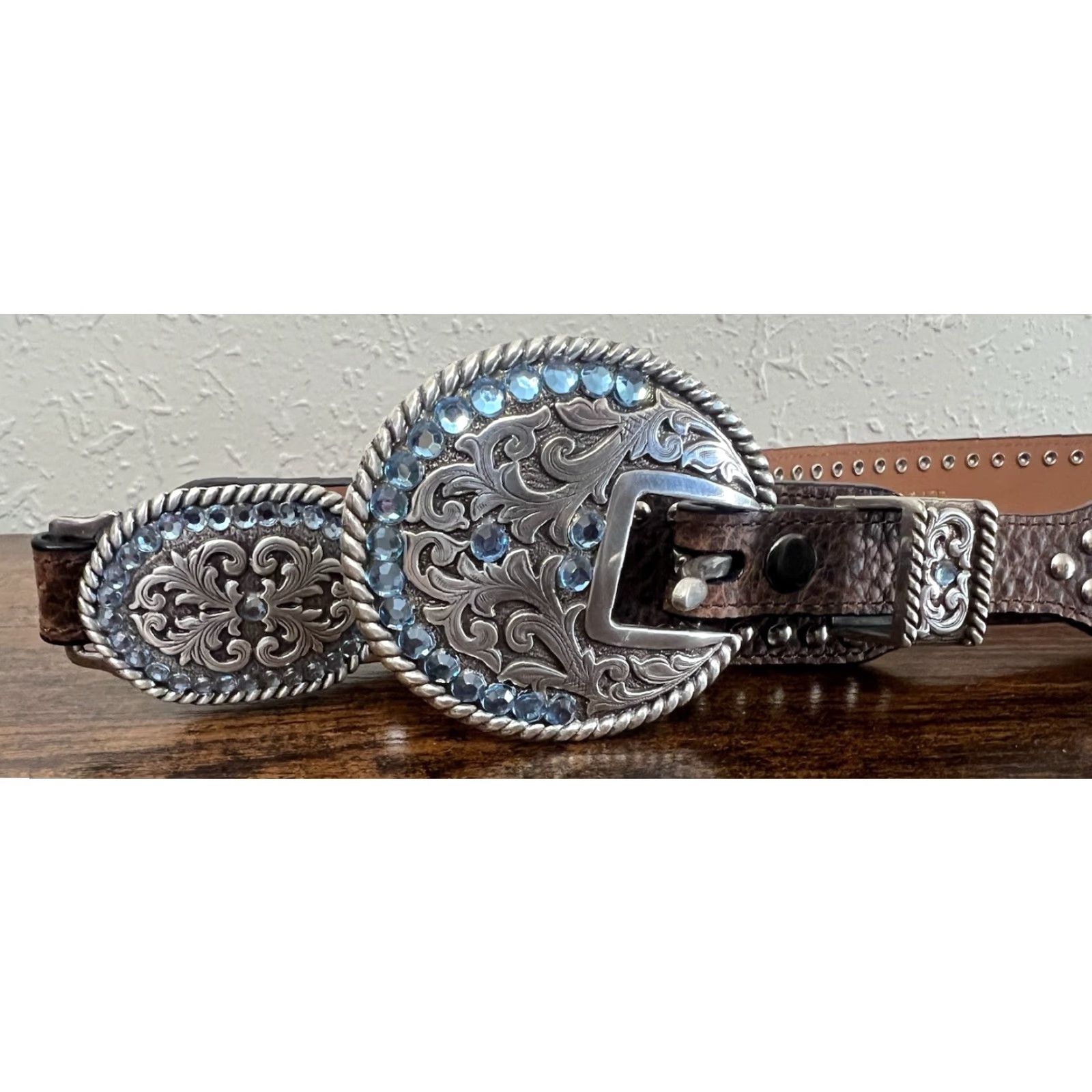 Ariat Ariat Belt Western Leather Blue Rhinestone Studded Buckle Silver 41” Adjustable Mens/Womens M Brown Cowgirl Country of Origin China Size ONE SIZE - 3 Thumbnail