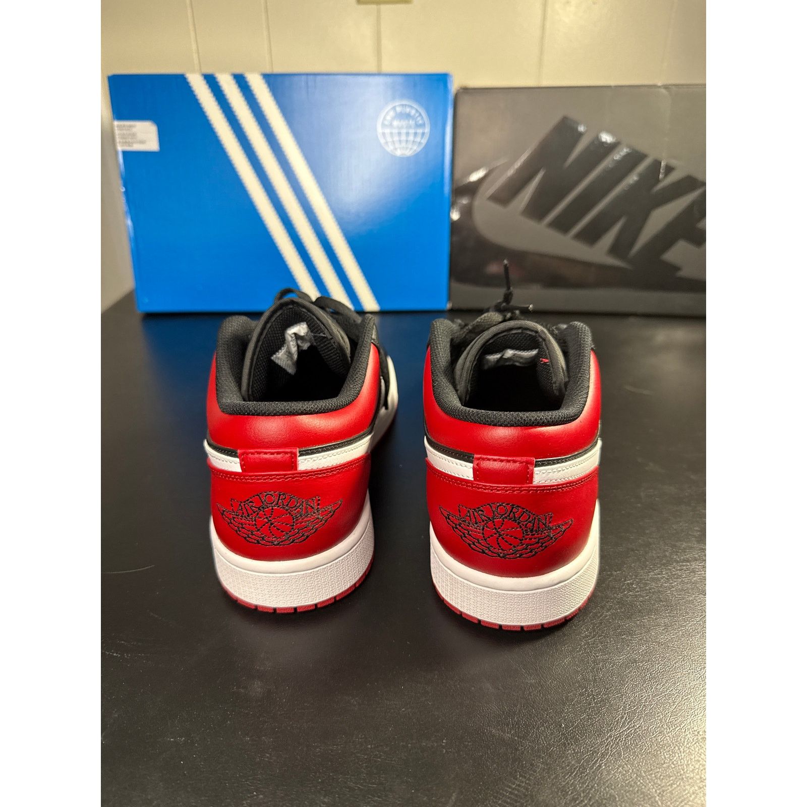 Jordan Brand Jordan 1 Low - "Alternate Bred Toe" - Mens Size 10 Size US 10 / EU 43 - 3 Thumbnail