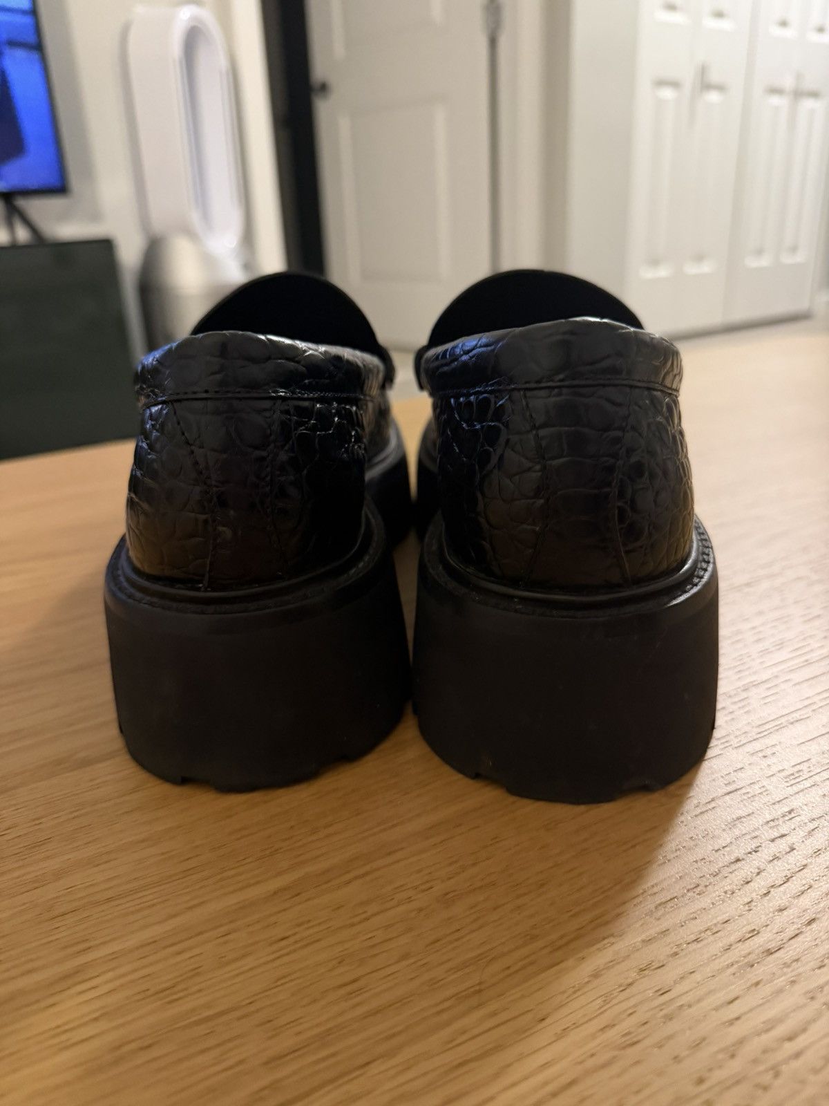 Celine Bulky Crocodile Stamped Calfskin Penny Loafer Size US 9 / EU 42 - 3 Thumbnail