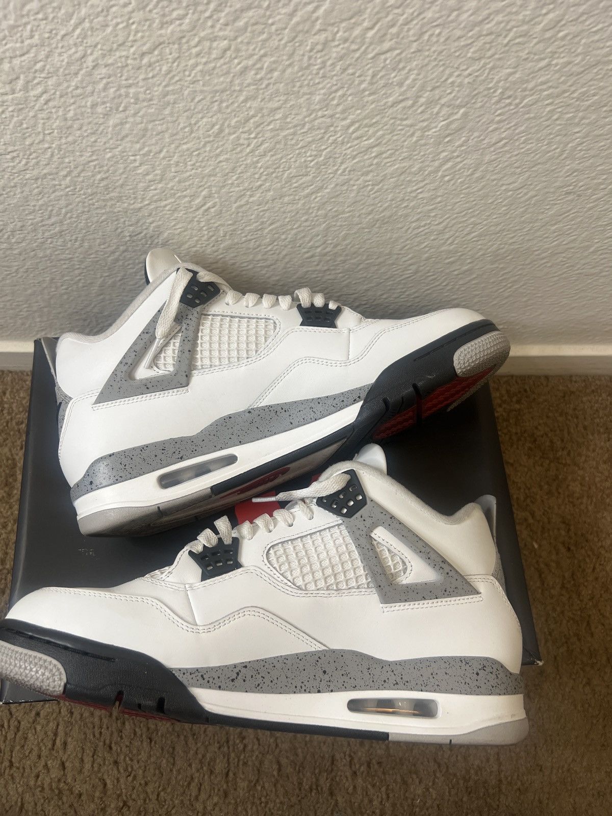 Jordan Brand Jordan 4 “White Cement” Size US 10.5 / EU 43-44 - 3 Thumbnail