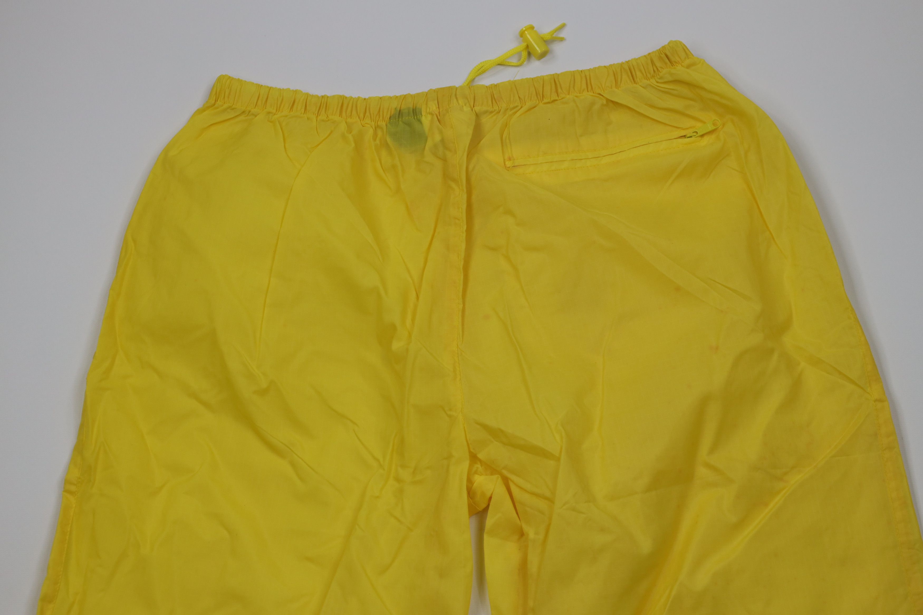 Vintage Vintage 90s Streetwear Windbreaker Joggers Pants Packable Size US 34 / EU 50 - 13 Thumbnail