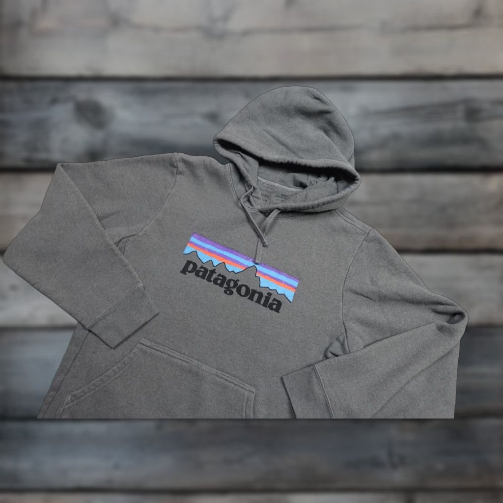 Patagonia Patagonia Sweatshirt Mens Medium Gray Hoodie Fleece Hiking Uprisal Box Logo Pullover Hooded Classic 90s Style Logo Size US M / EU 48-50 / 2 - 1 Thumbnail