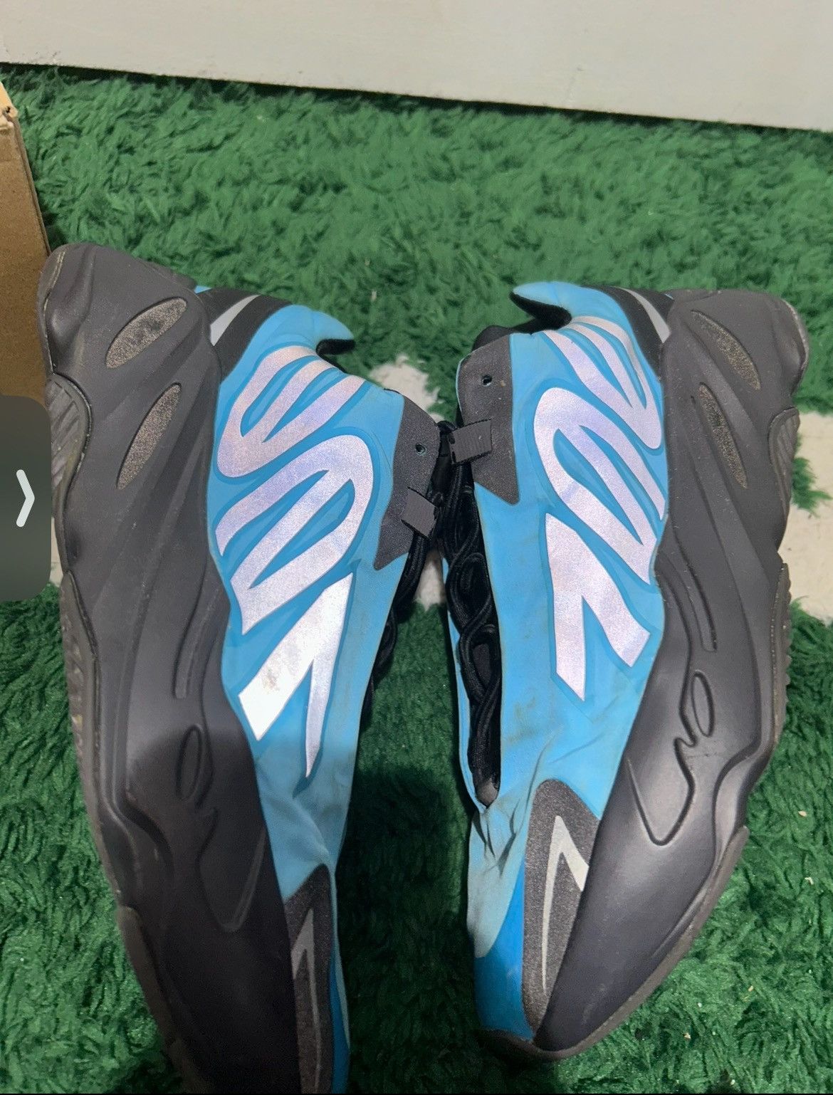 Adidas Size 10.5 - adidas Yeezy Boost 700 MNVN Bright Cyan Size US 10.5 / EU 43-44 - 3 Thumbnail
