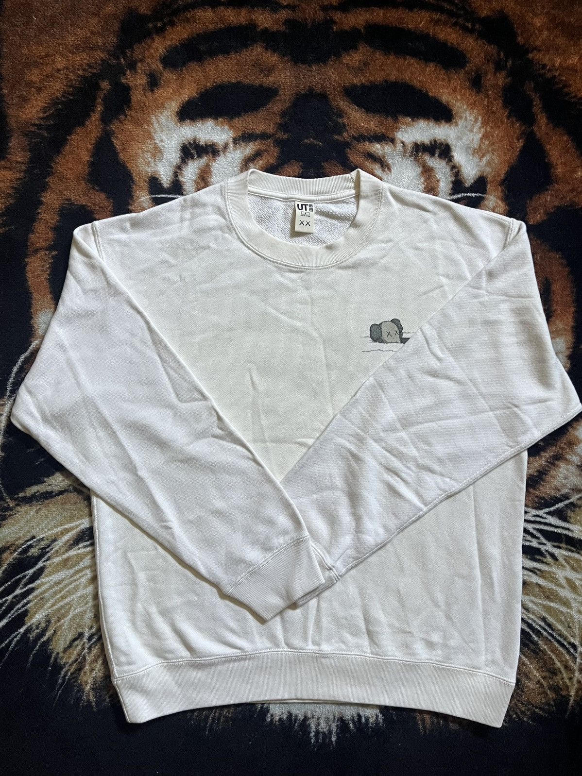 Kaws × Uniqlo Kaws x Uniqlo beige sweatshirt Size US M / EU 48-50 / 2 - 1 Thumbnail